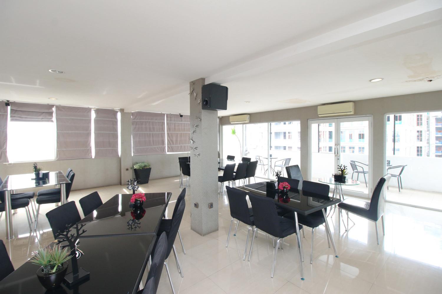 Residence100