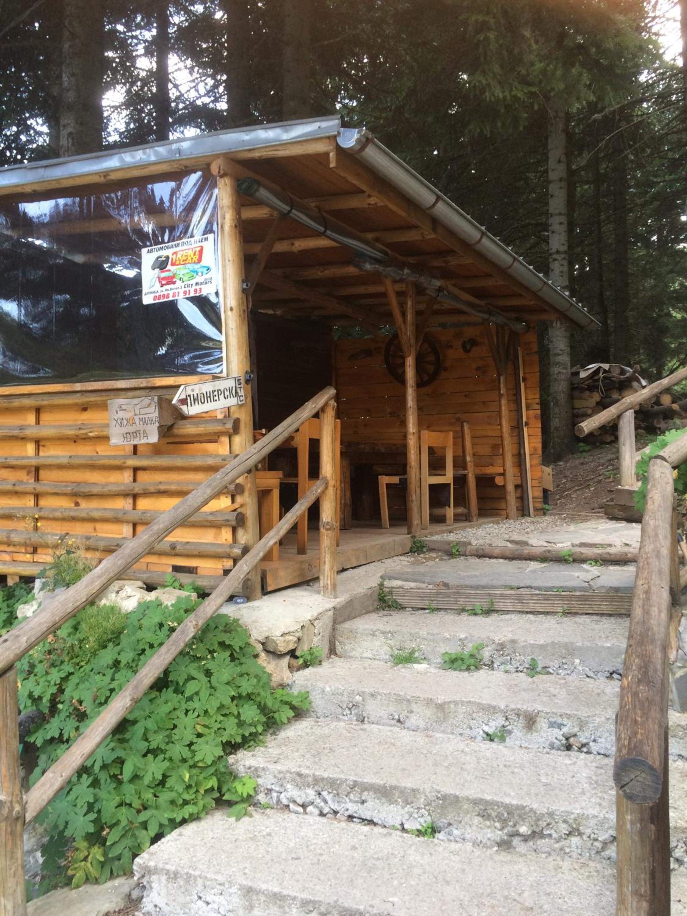 Malka Yurta Hut