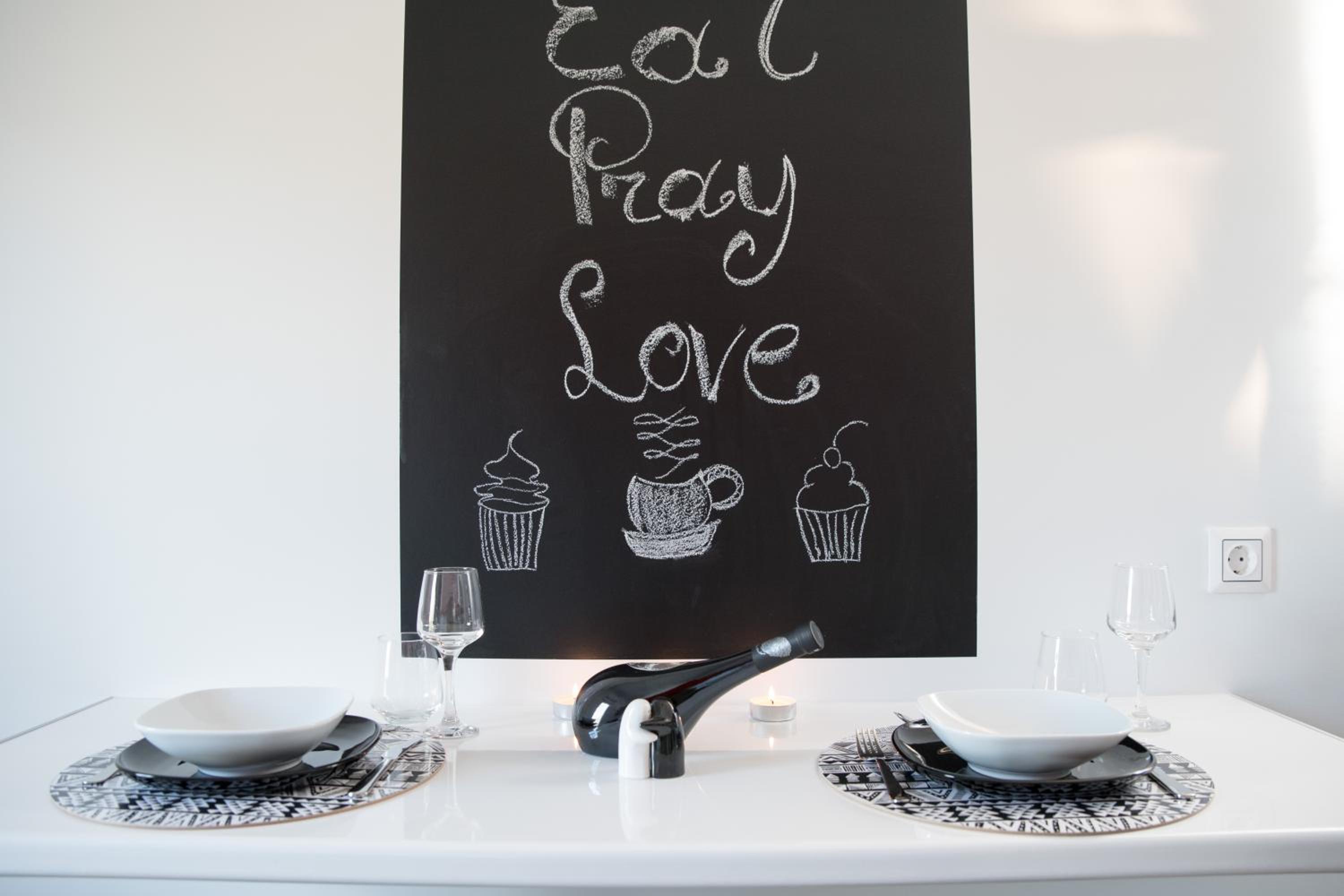 AT.thea ATHENS BOUTIQUE APARTMENTS
