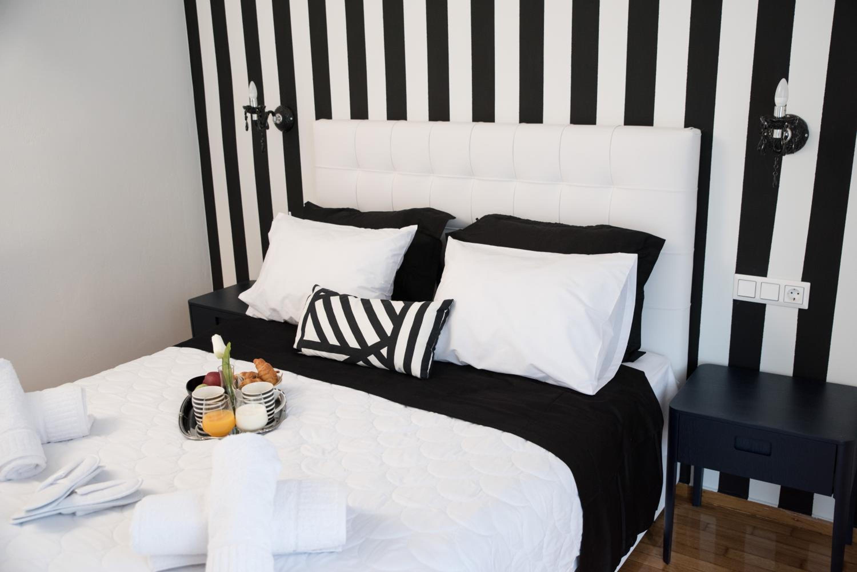 AT.thea ATHENS BOUTIQUE APARTMENTS