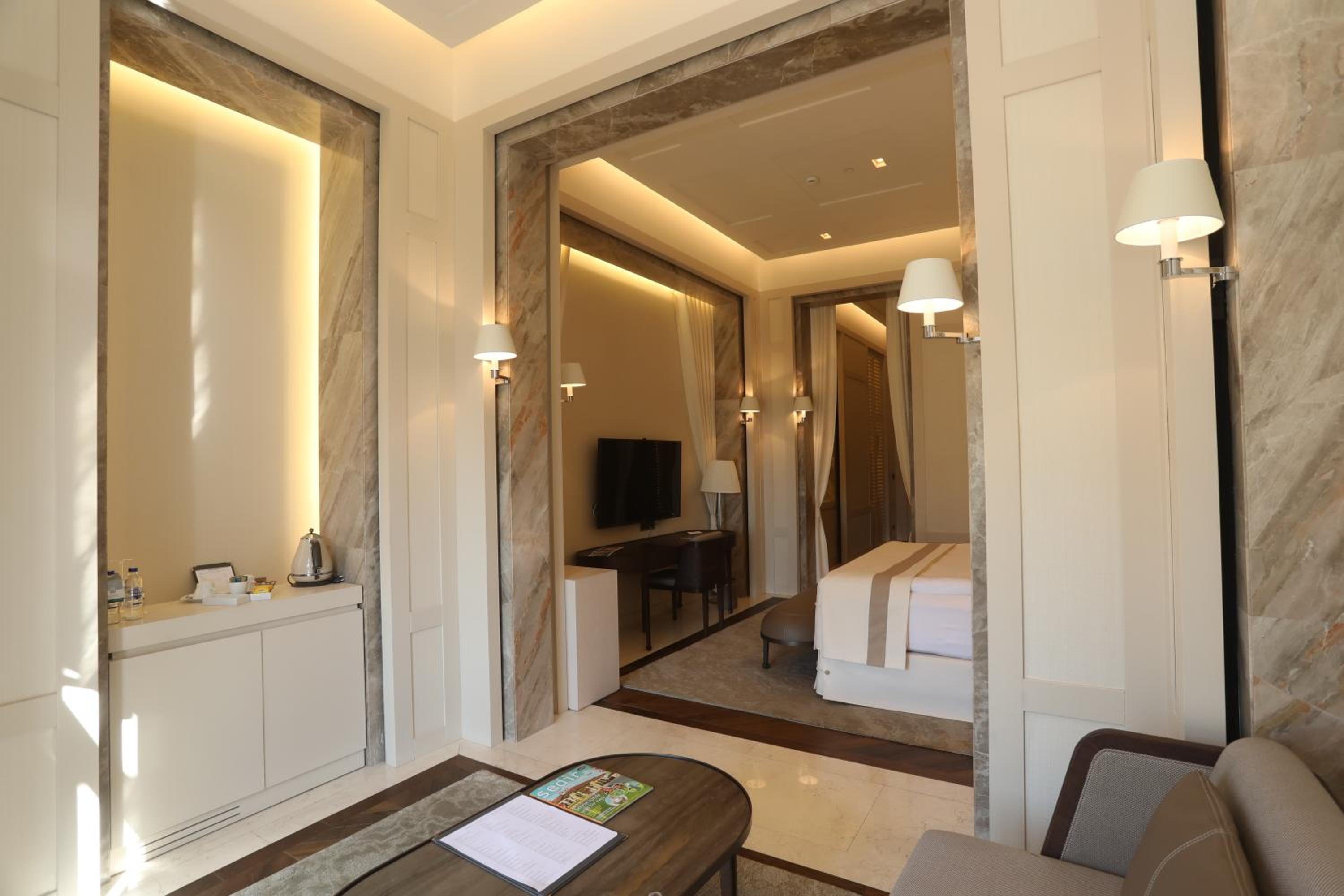 Kemer Country Otel İstanbul - Image 29