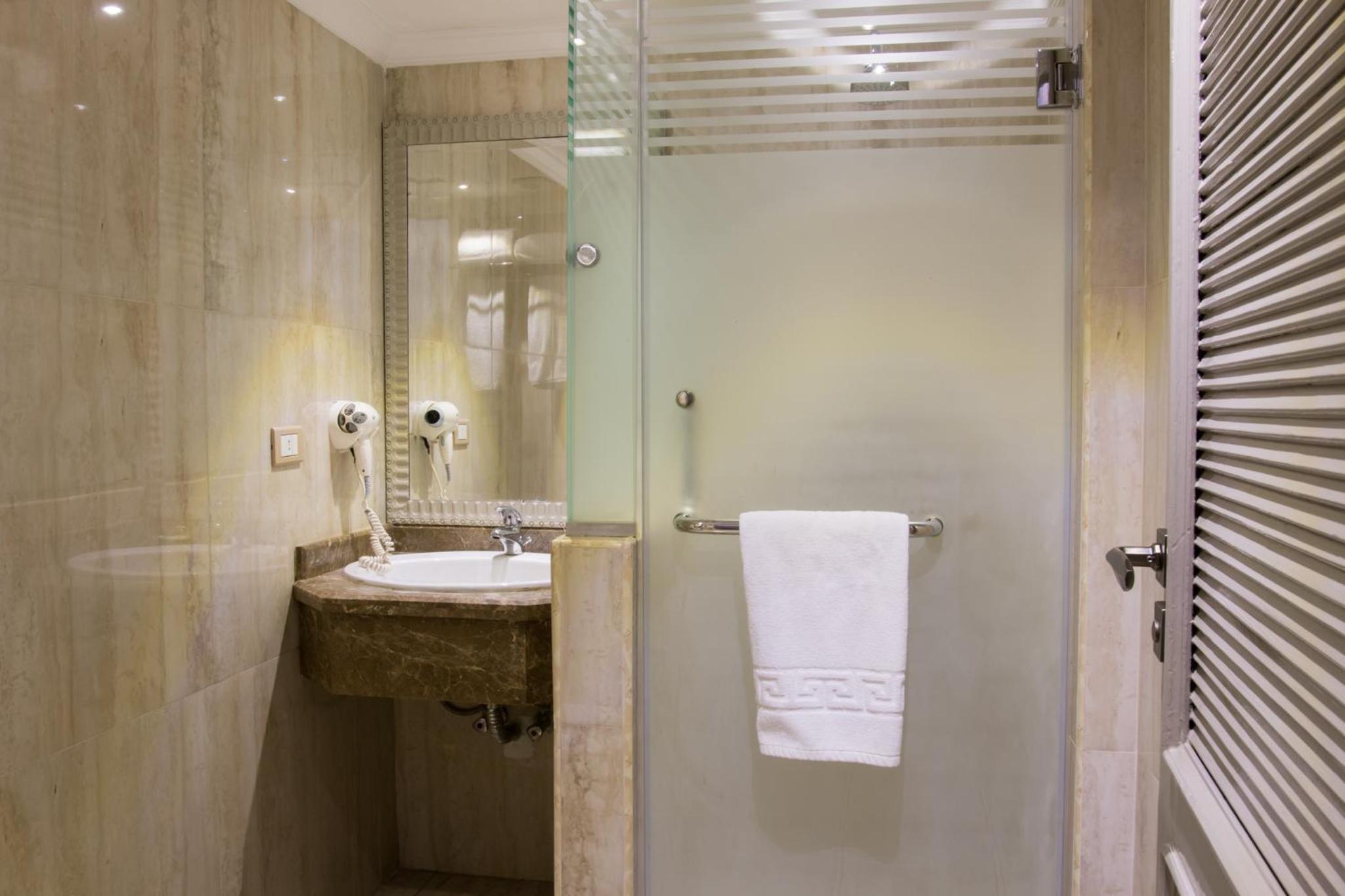 Paradise Inn Beach Resort — photo 152