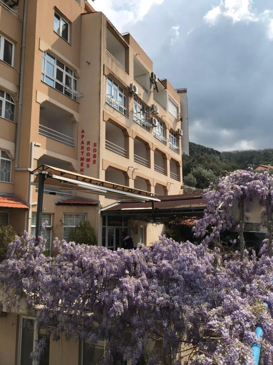 Guesthouse Villa Gaga