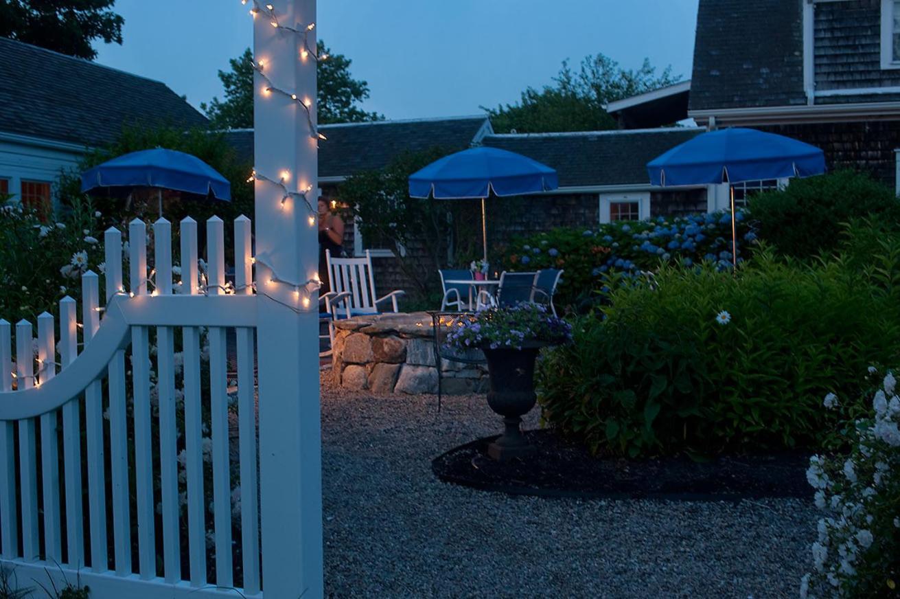Ship's Knees Inn