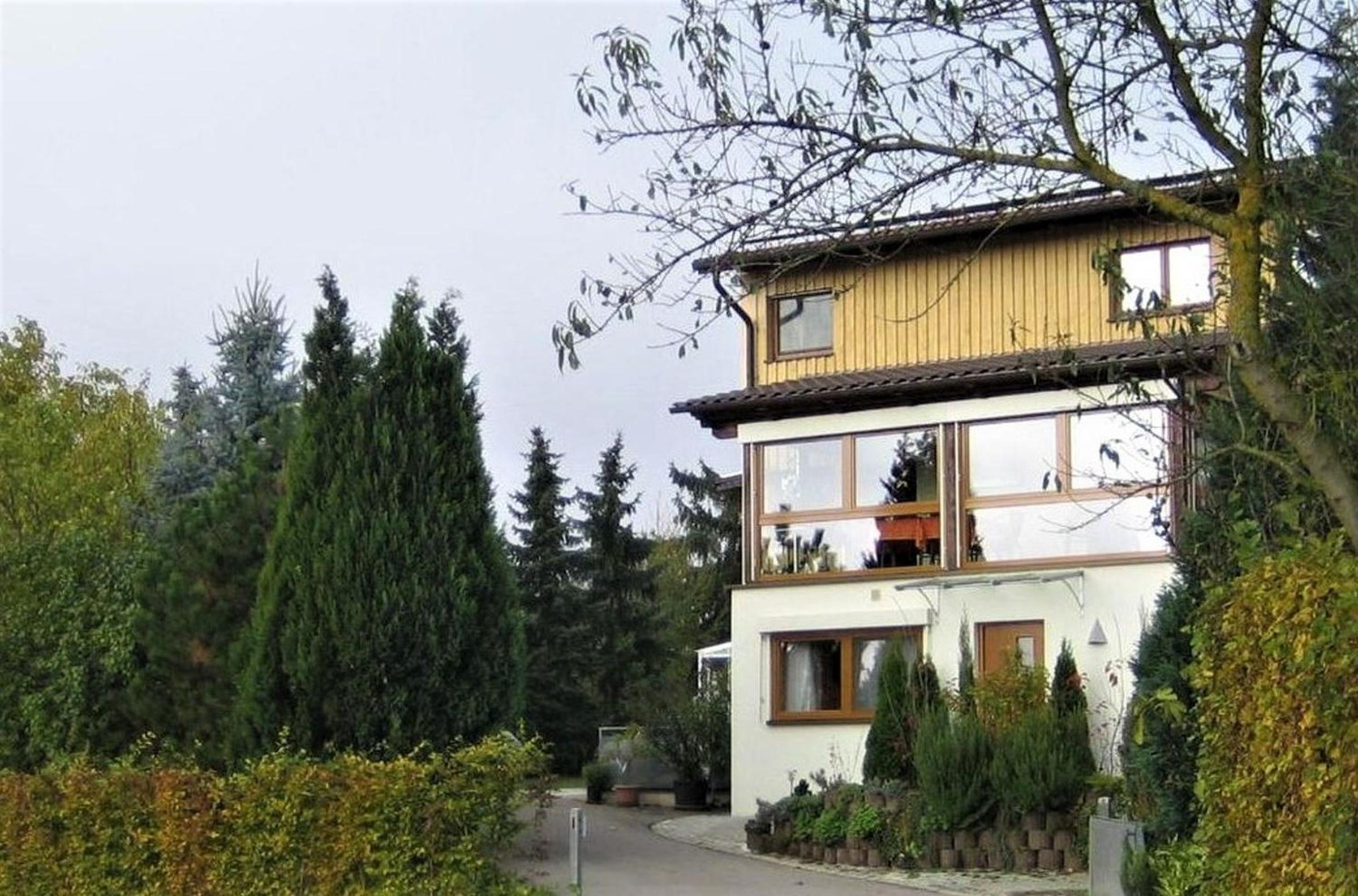Zum Rebberg Ferienwohnungen view 2