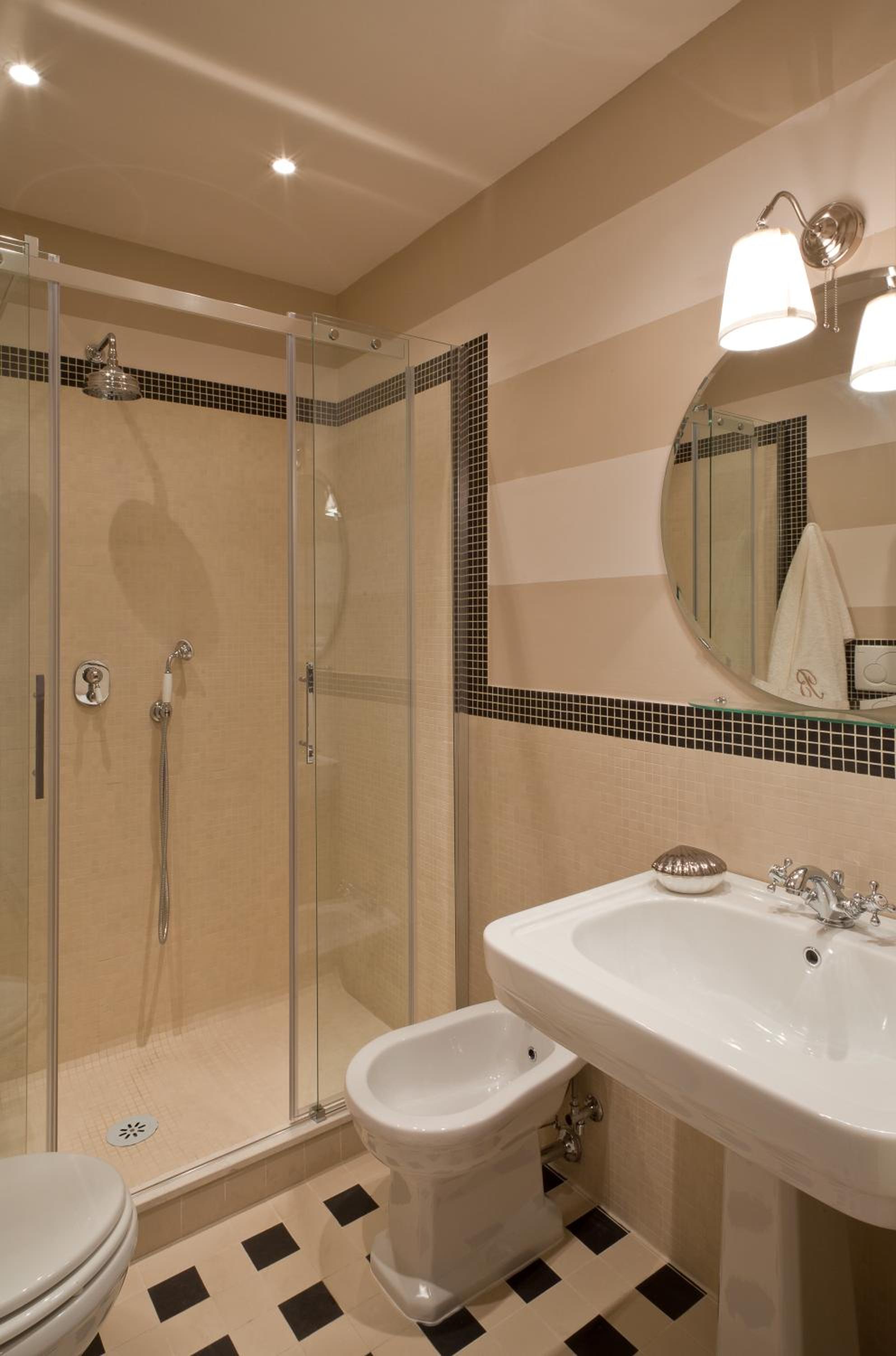 Palazzo Branchi en Florence — bathroom