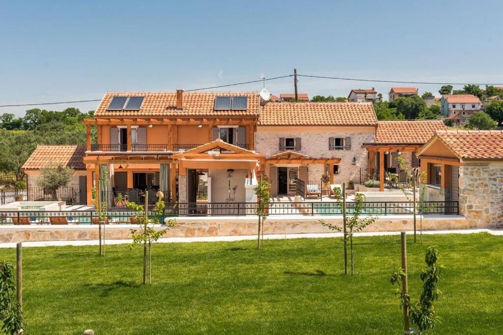 Villa Hirundo Rustica