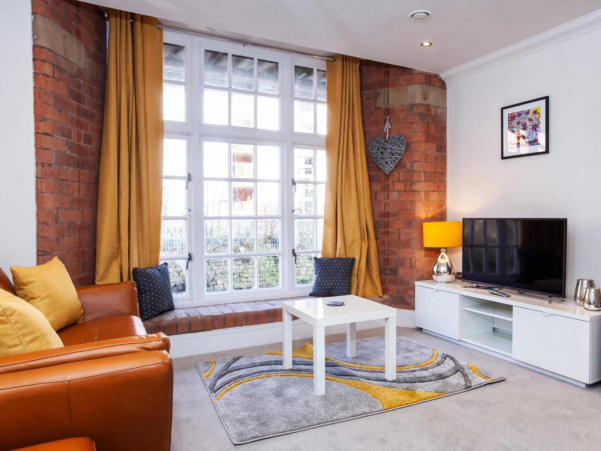 Cocoa Suites Luxury Apartments view 4