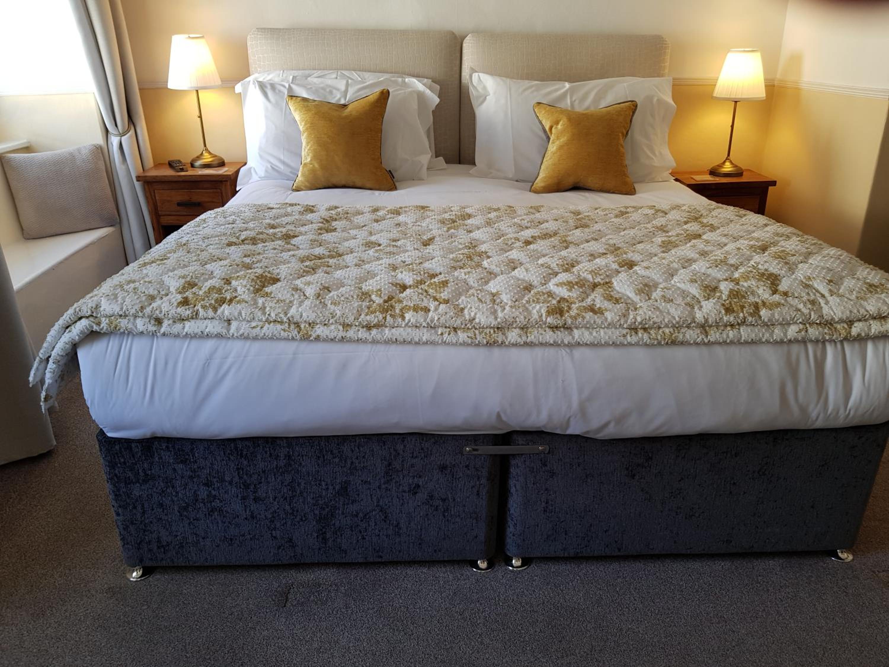 Ty Helyg Guest House