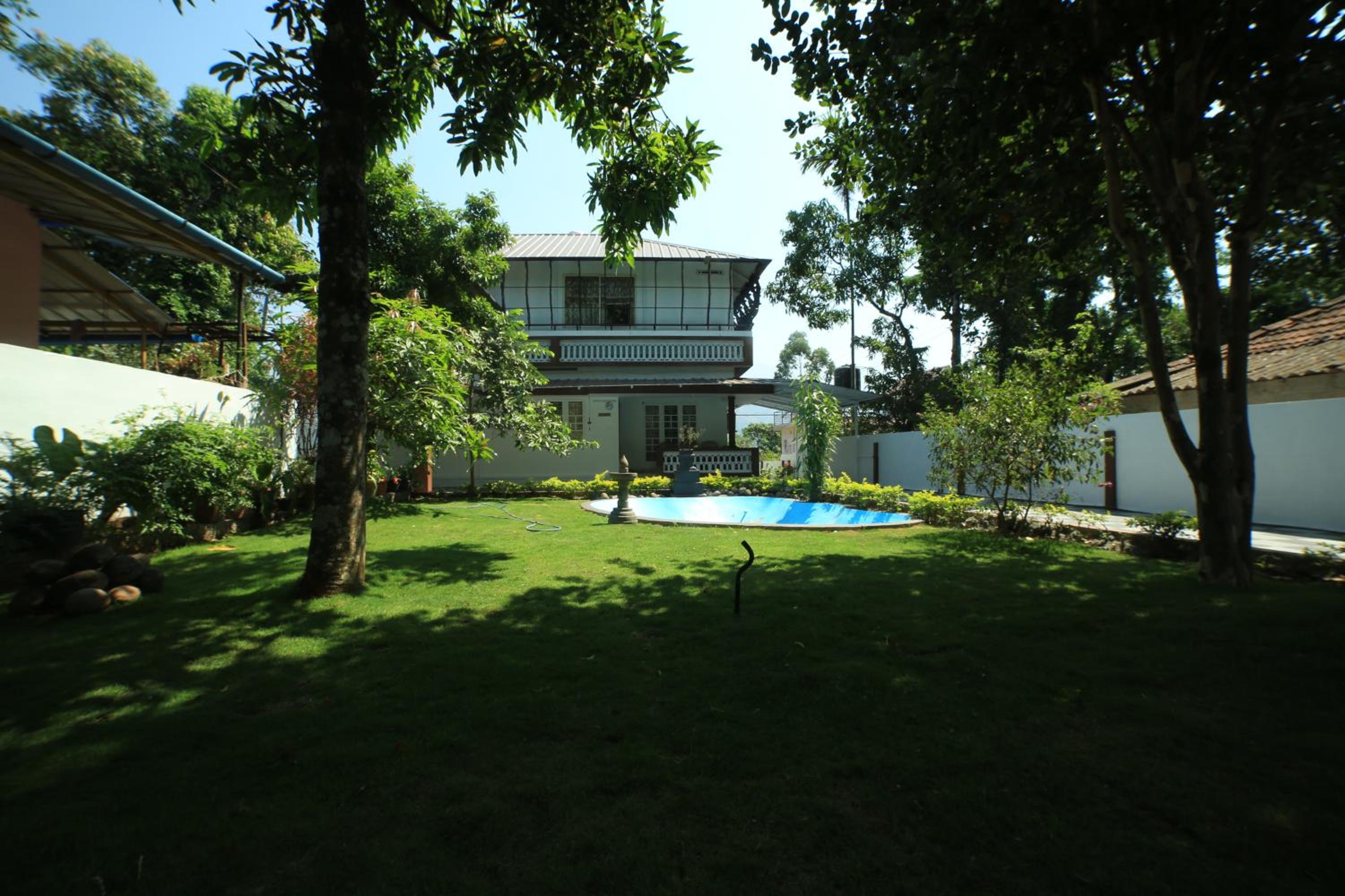 Photo 8