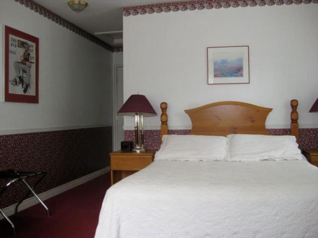 Canterbury Inn - Property Image 4