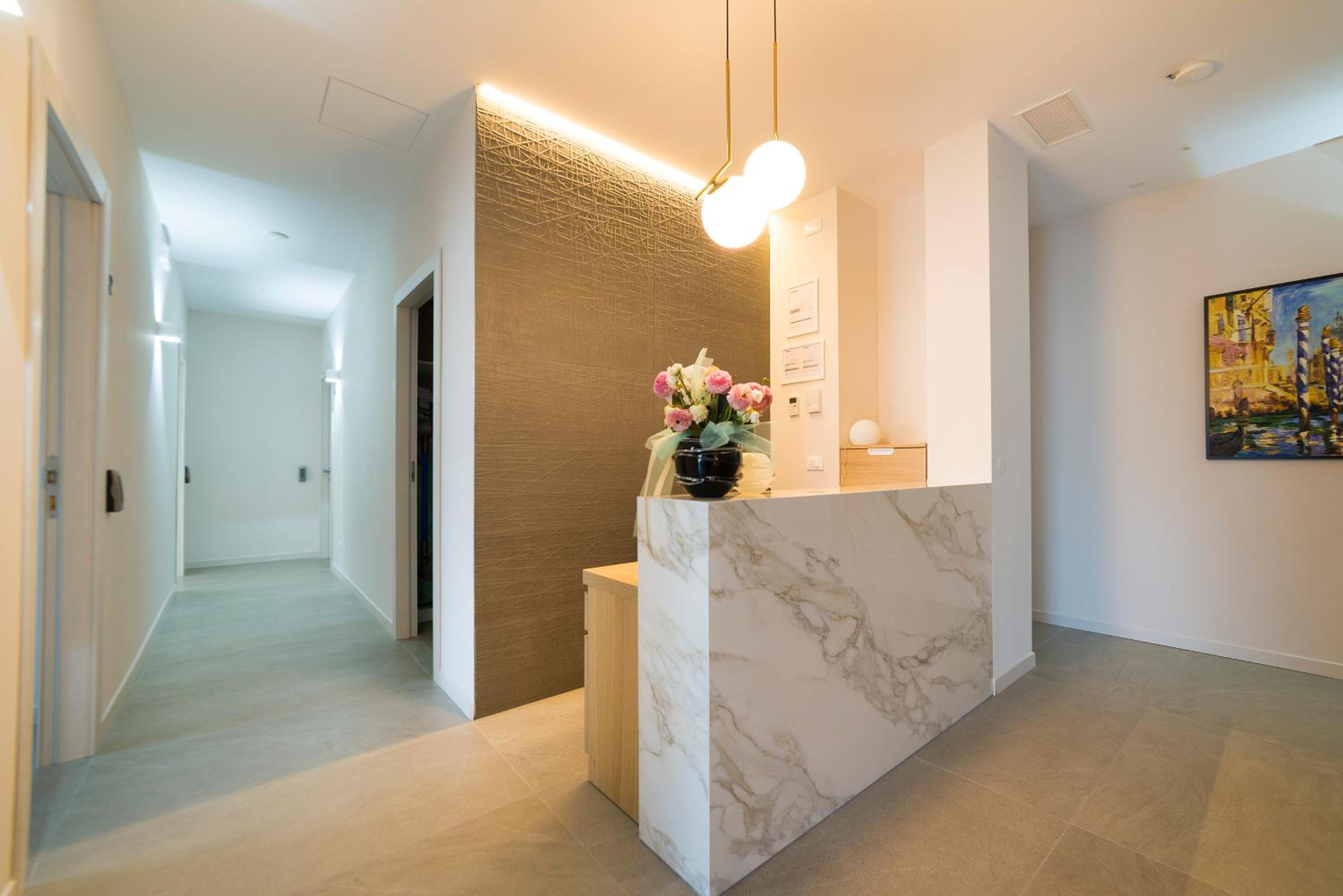 Hotel Garda Room - Image 1