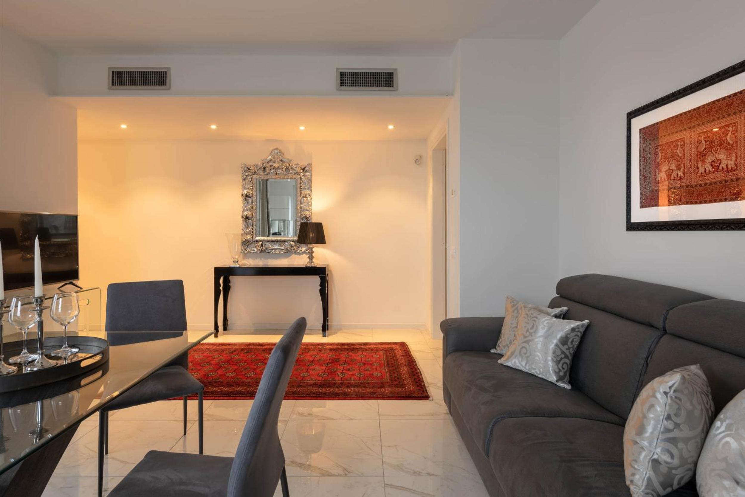 Villa Bianca Luxury Apartments