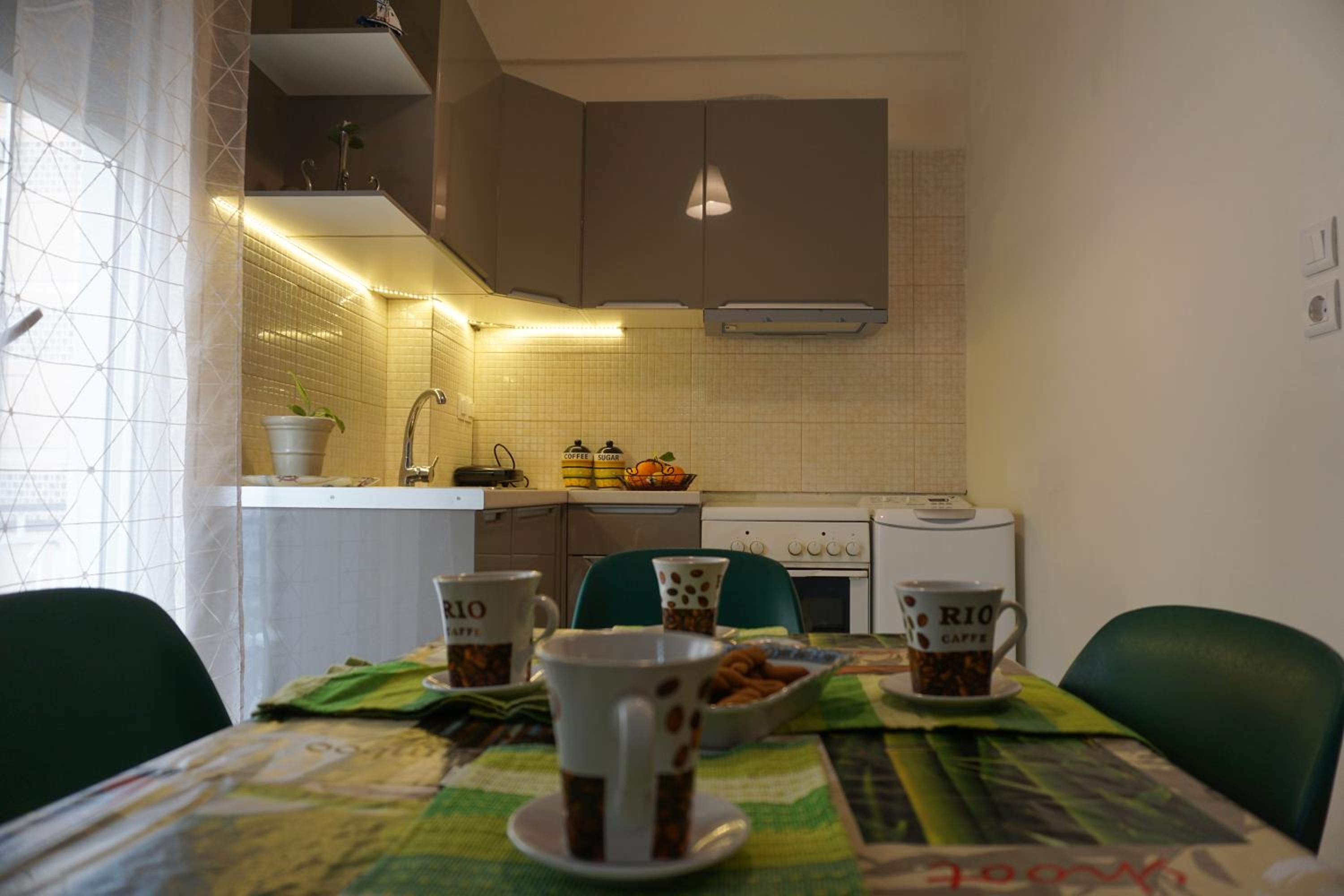 Afrodite's apartment (close to Athens city center)