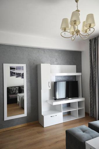 Stela Apartments