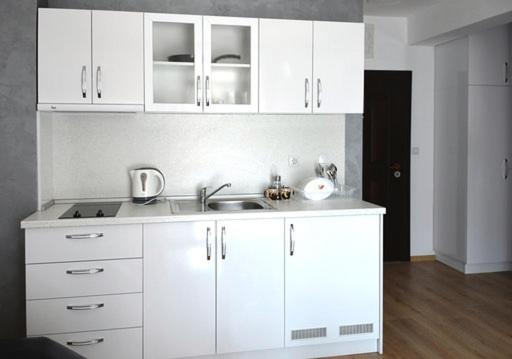 Stela Apartments