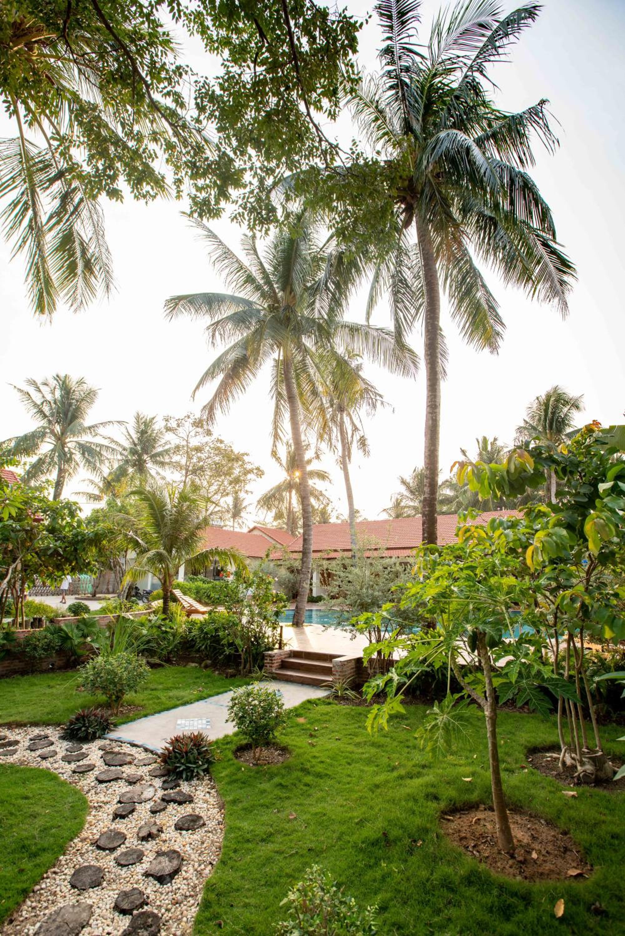 Hula Hula Seafront Phu Quoc