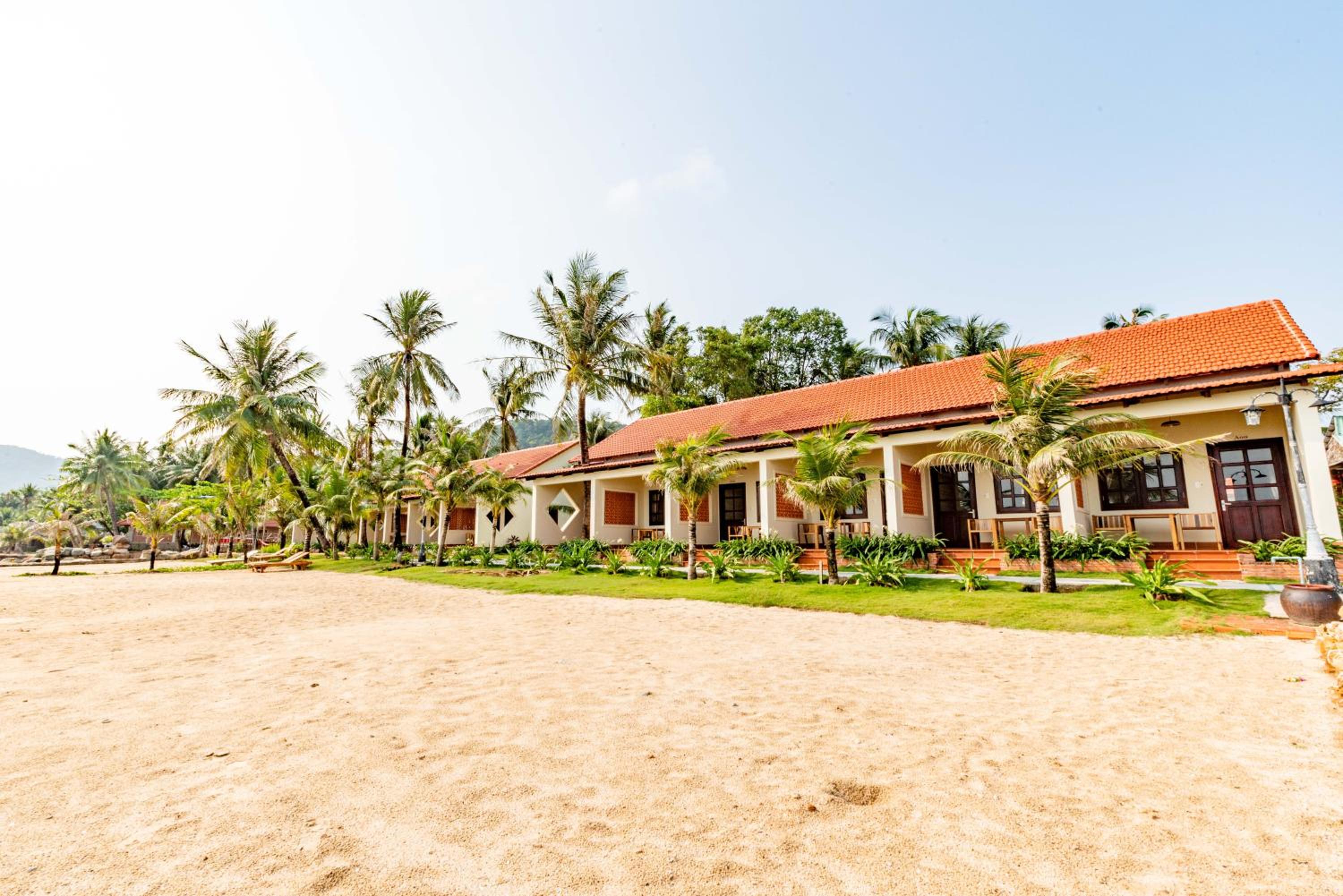 Hula Hula Seafront Phu Quoc
