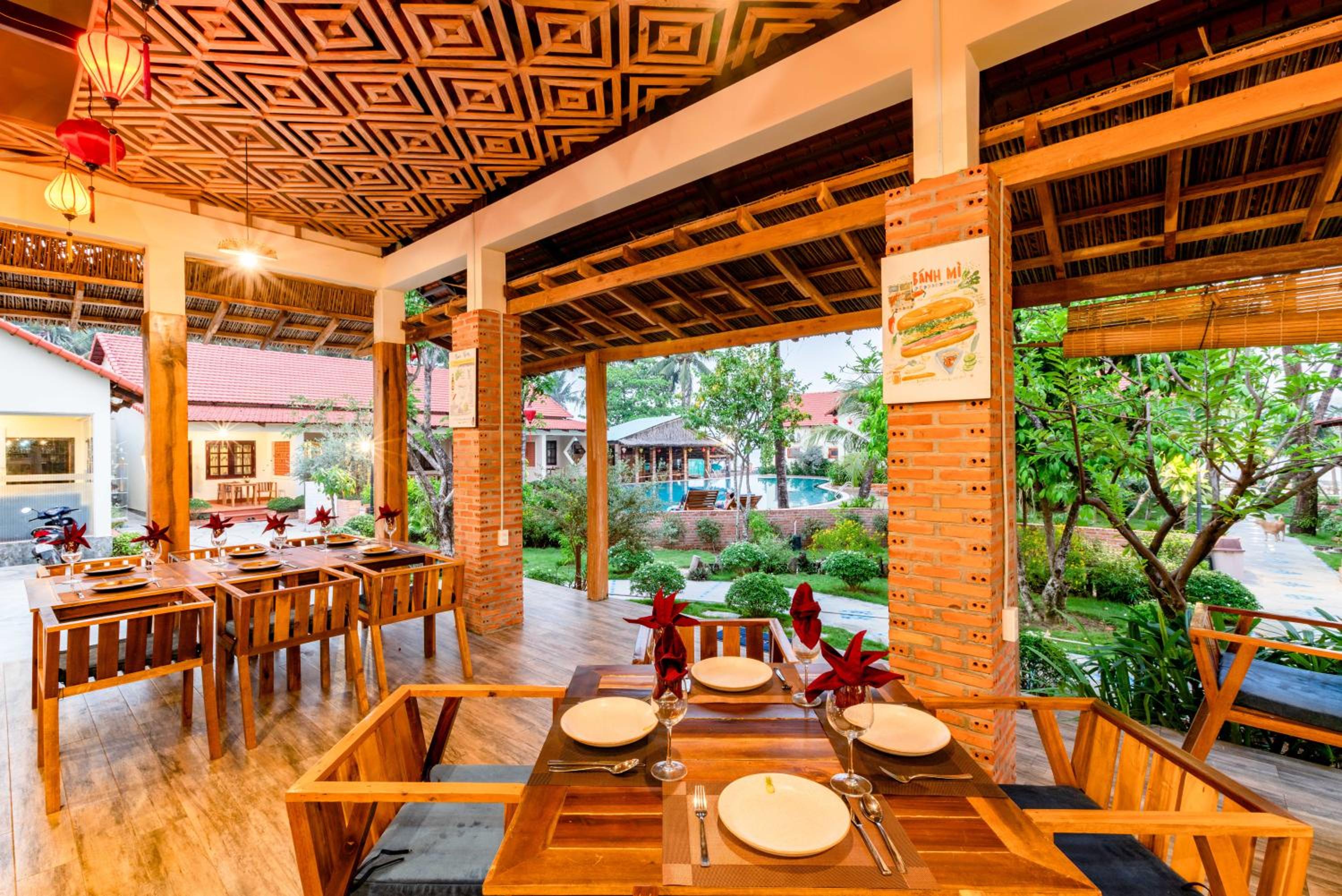 Hula Hula Seafront Phu Quoc