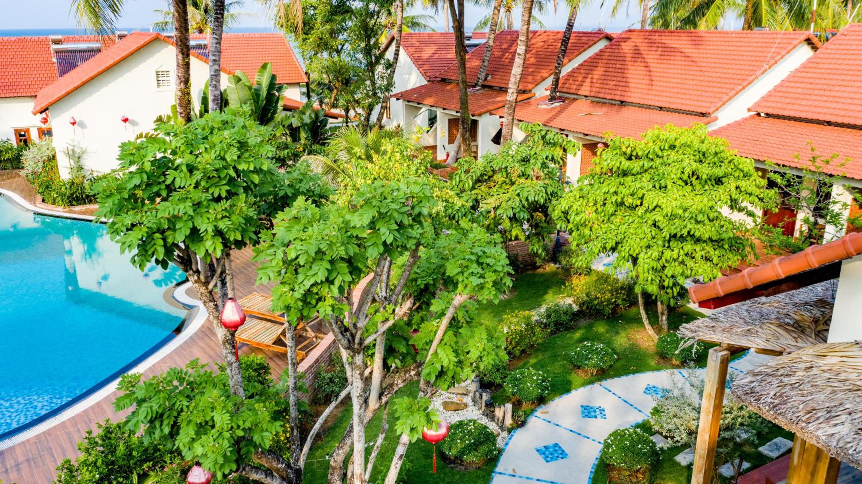 Hula Hula Seafront Phu Quoc