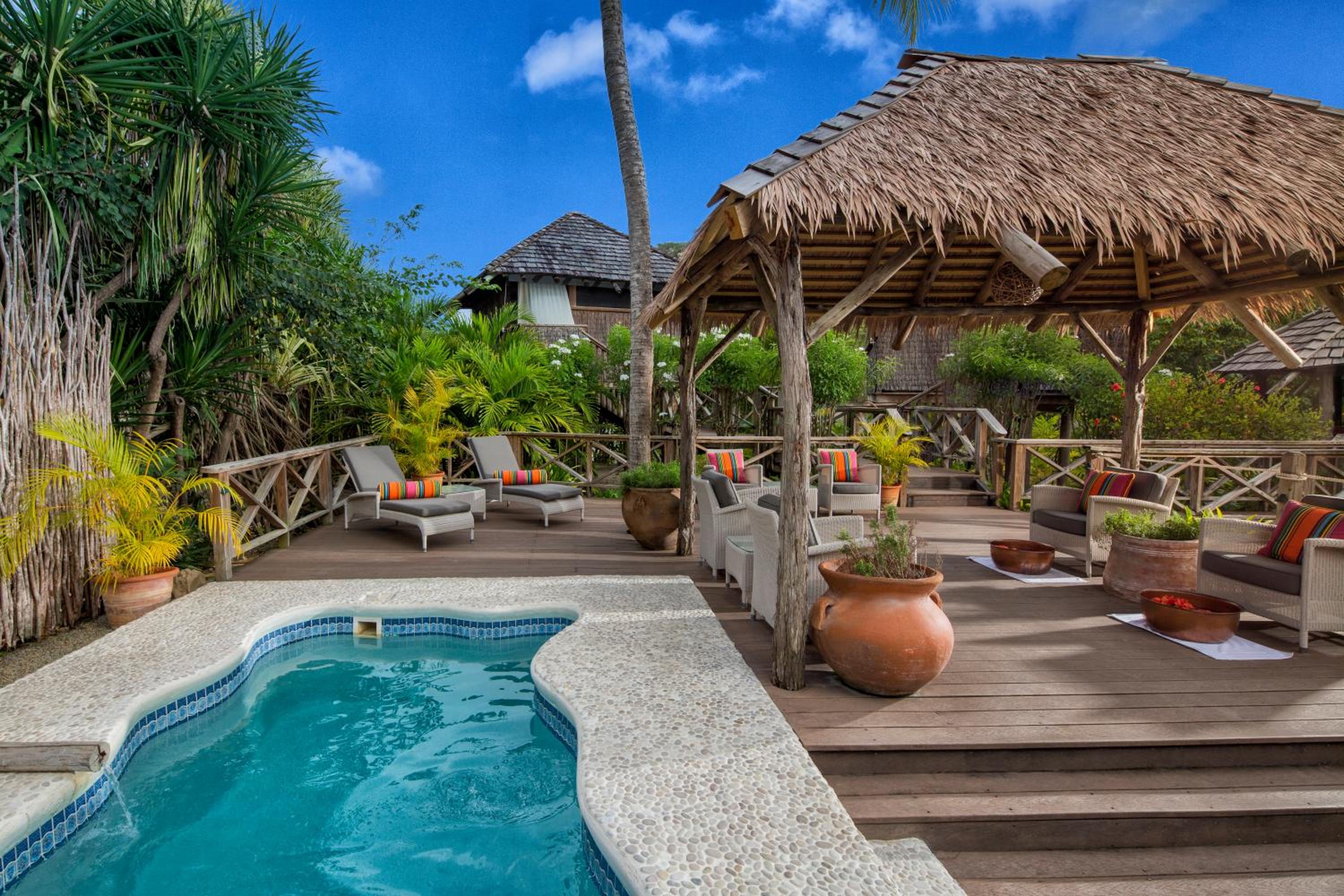 Pool & Wellness