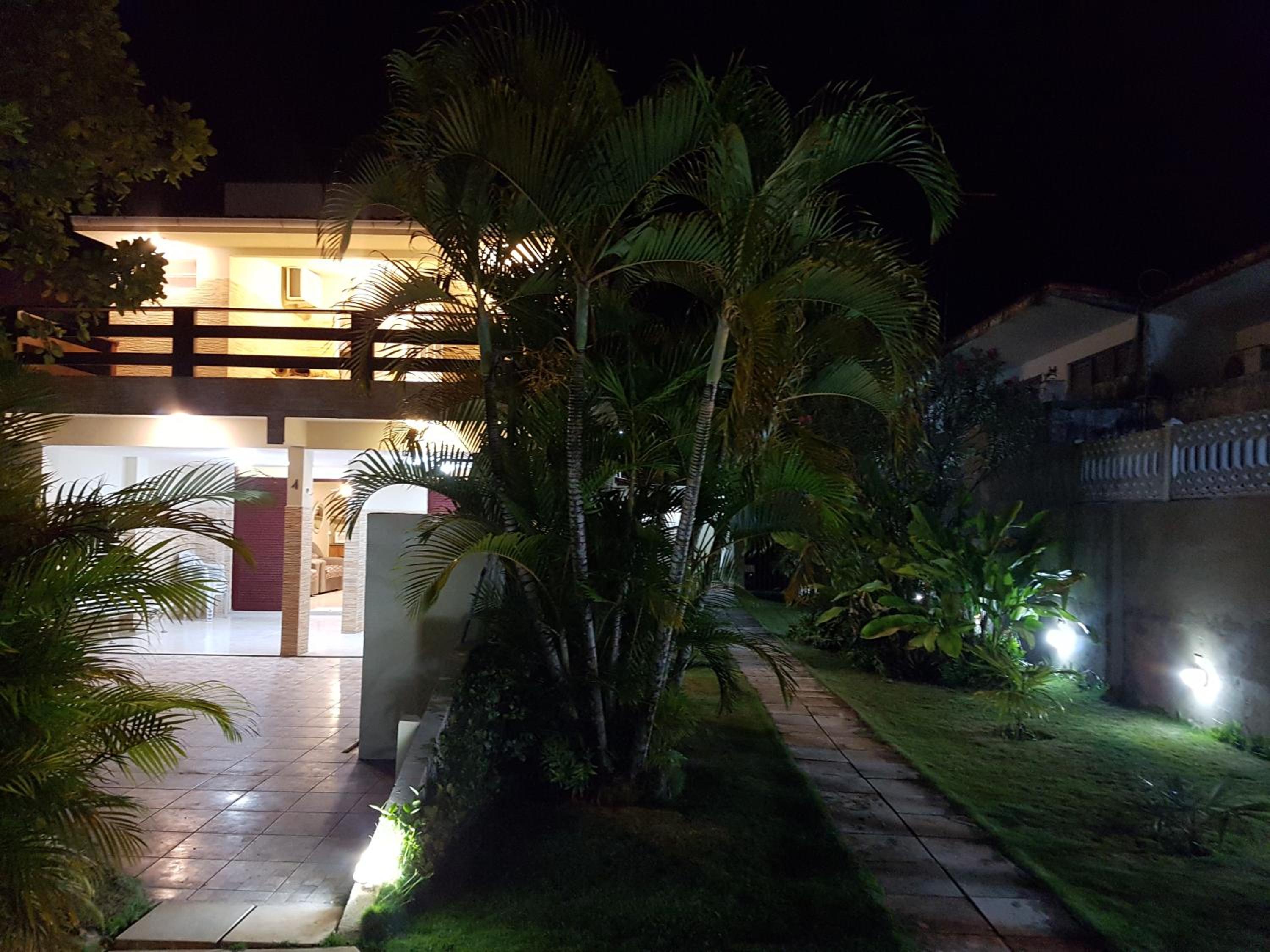 Casa dentro de Porto de Galinhas. 04Suítes.01Quarto.