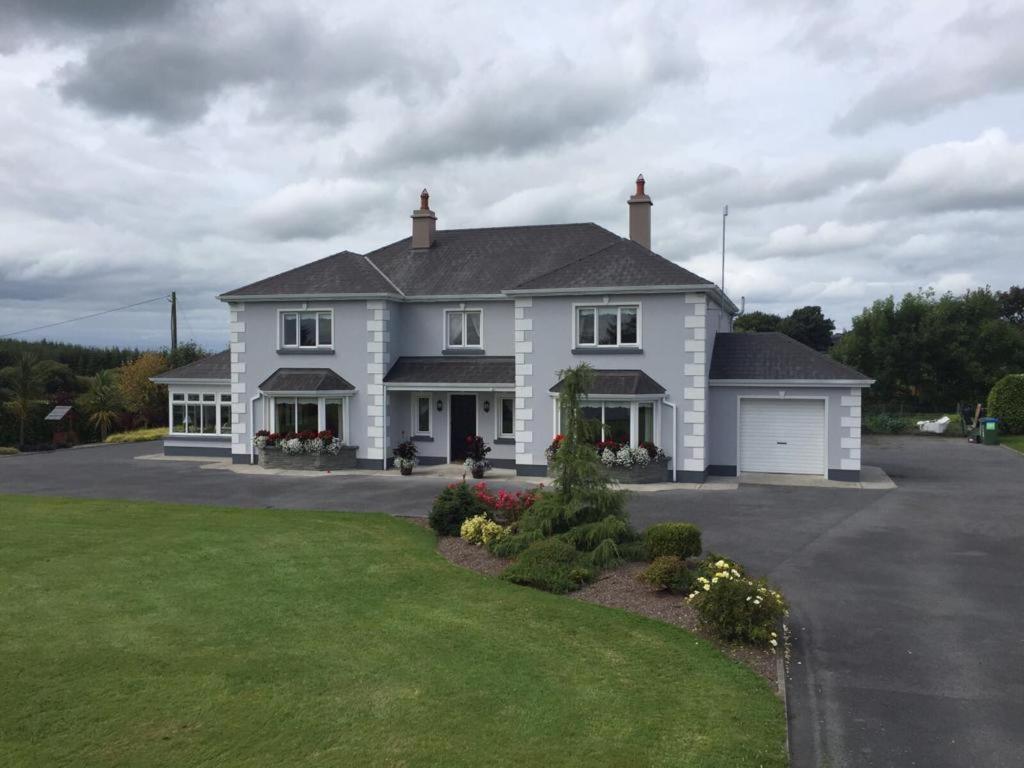 Colmán House