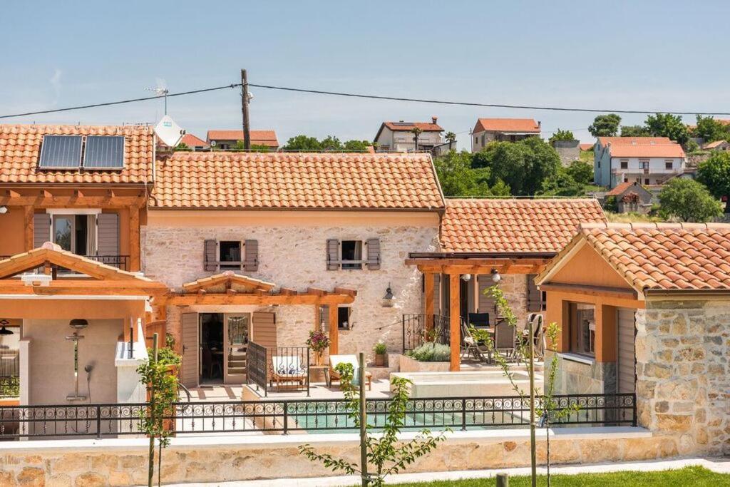 Villa Hirundo Rustica