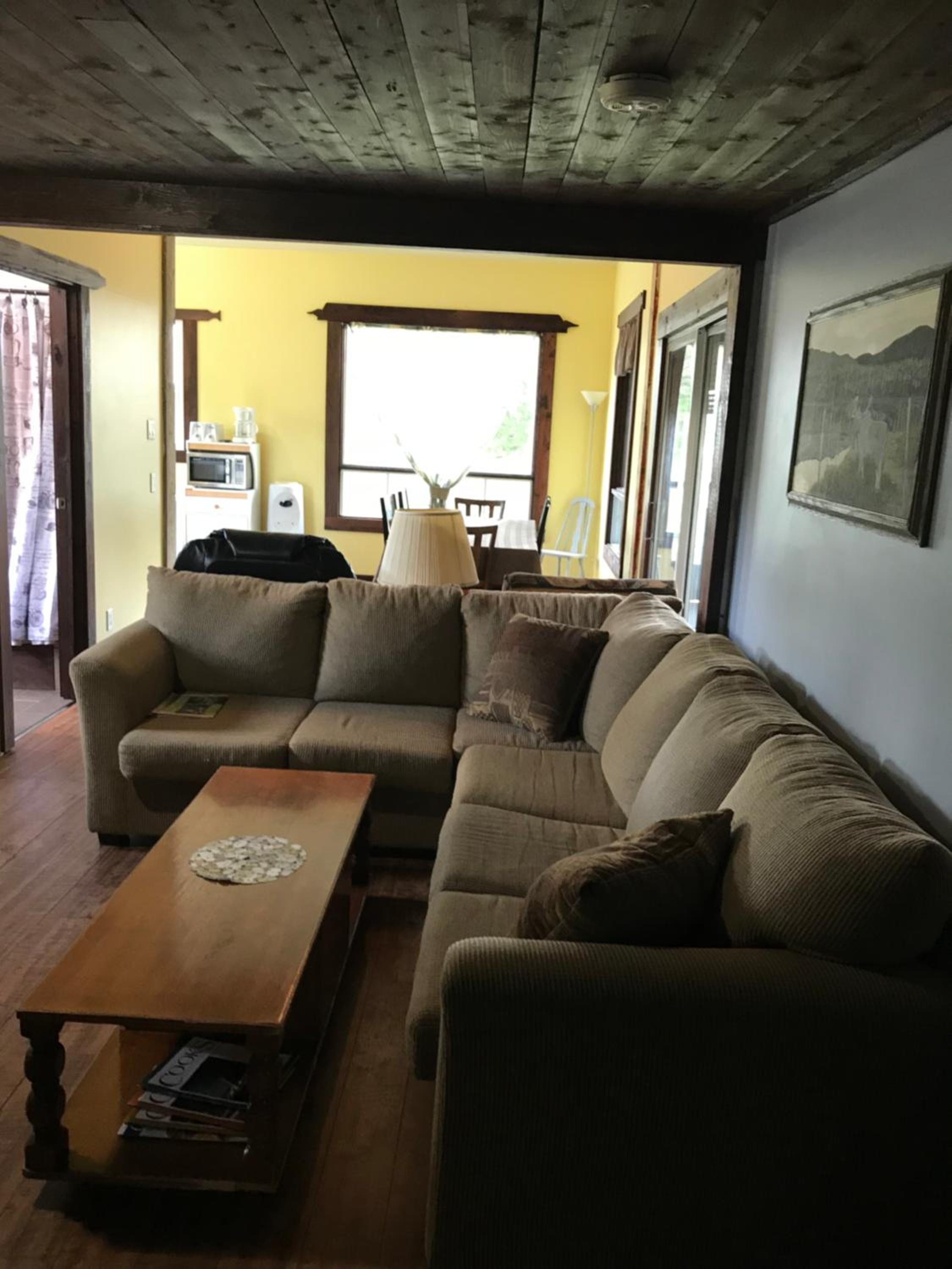 Mowat Landing Cottages