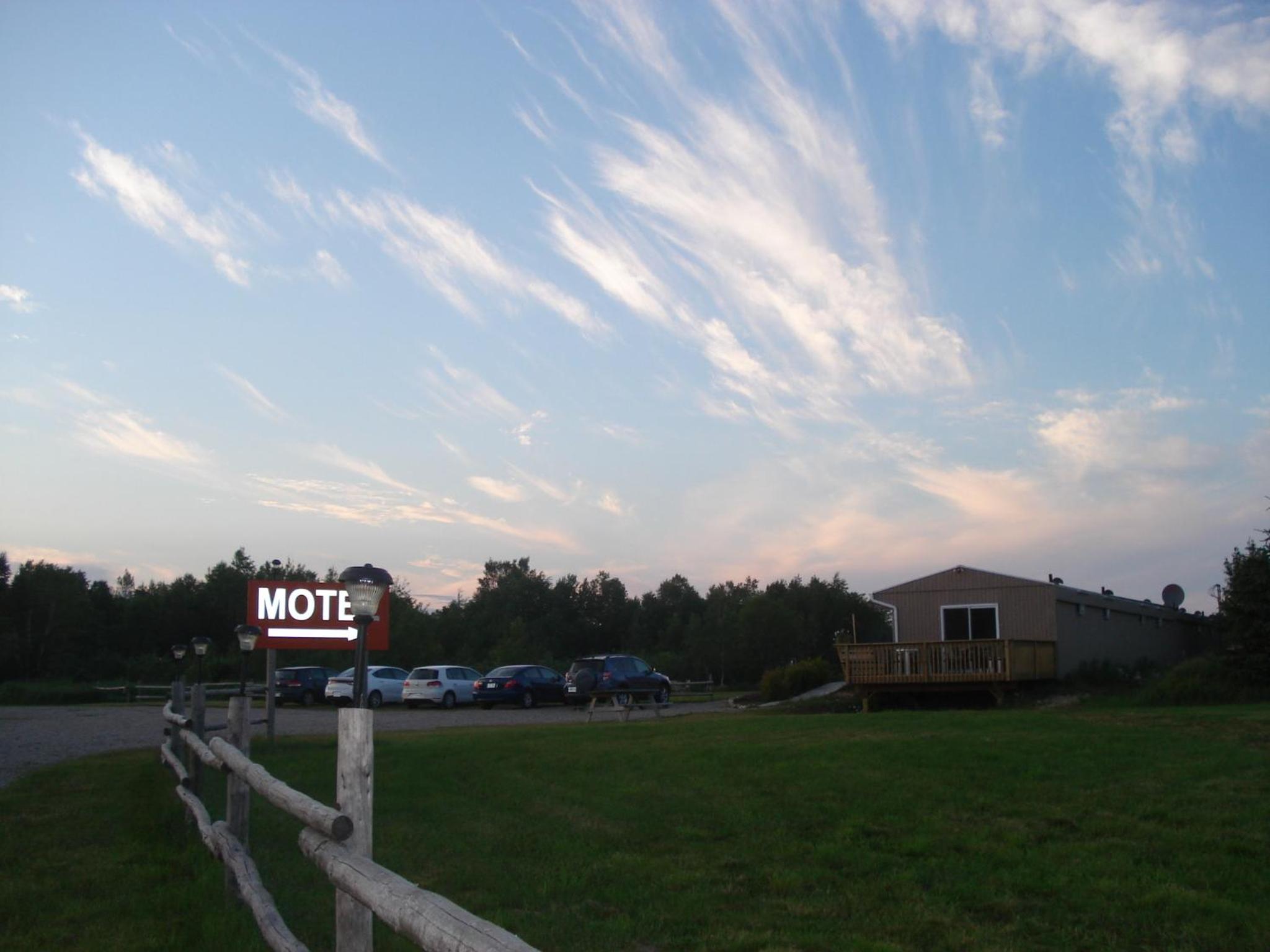 Motel la Maison de Travers