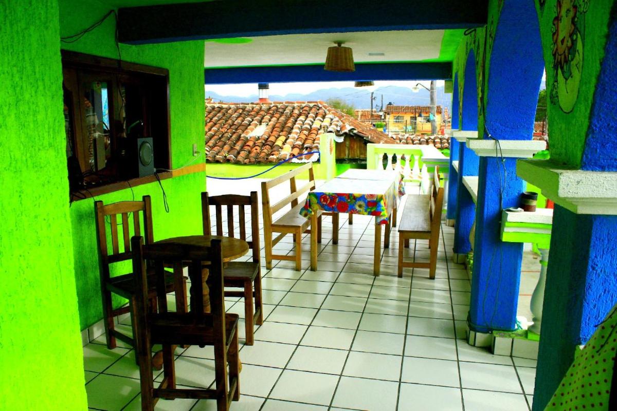 Photo 9