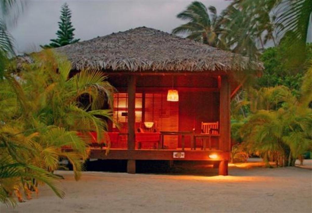 Rarotonga Beach Bungalows