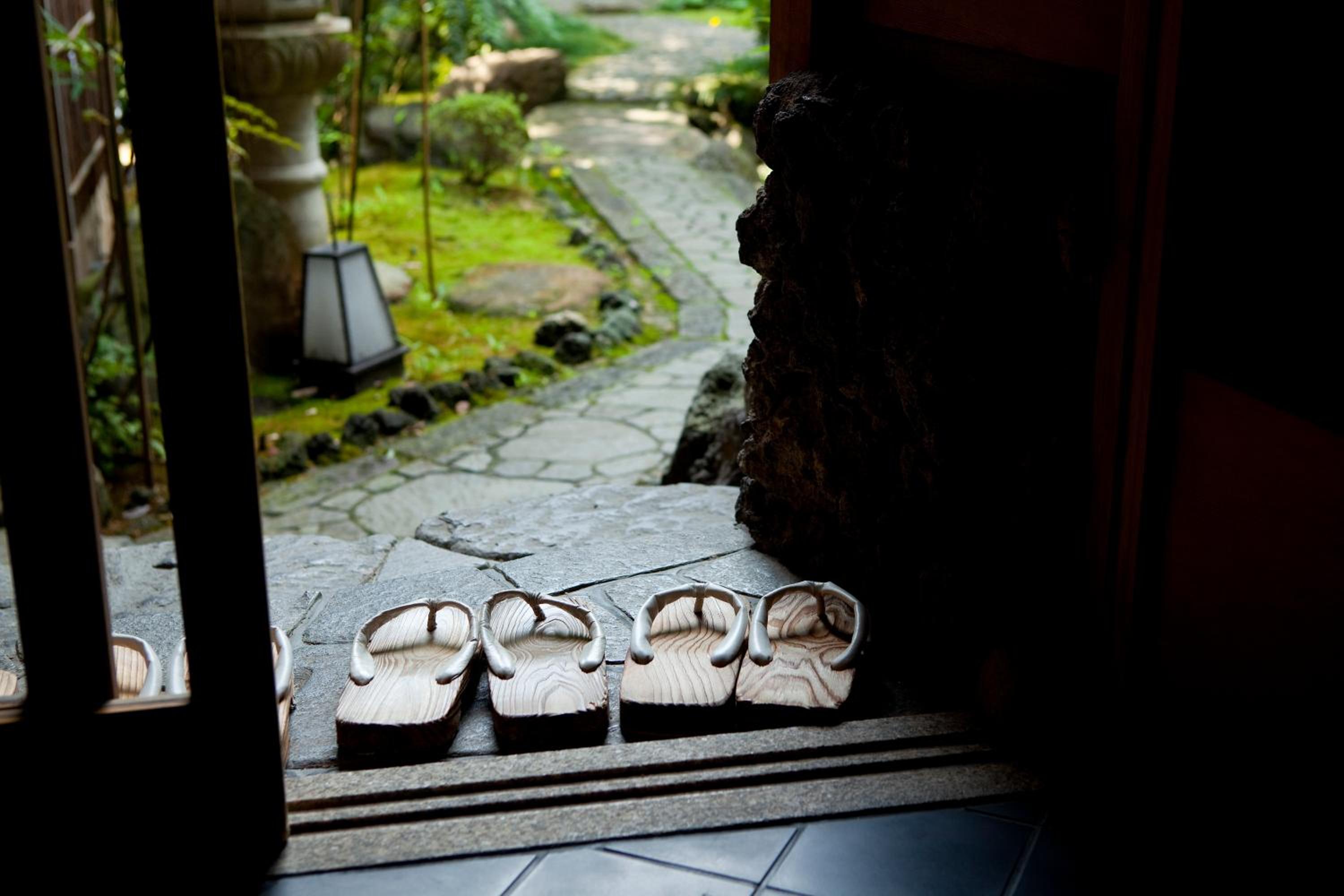 Nishimuraya Honkan