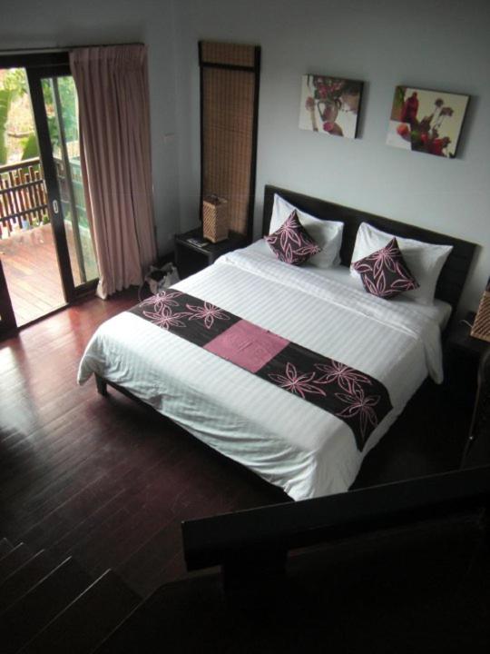 Chintakiri Resort