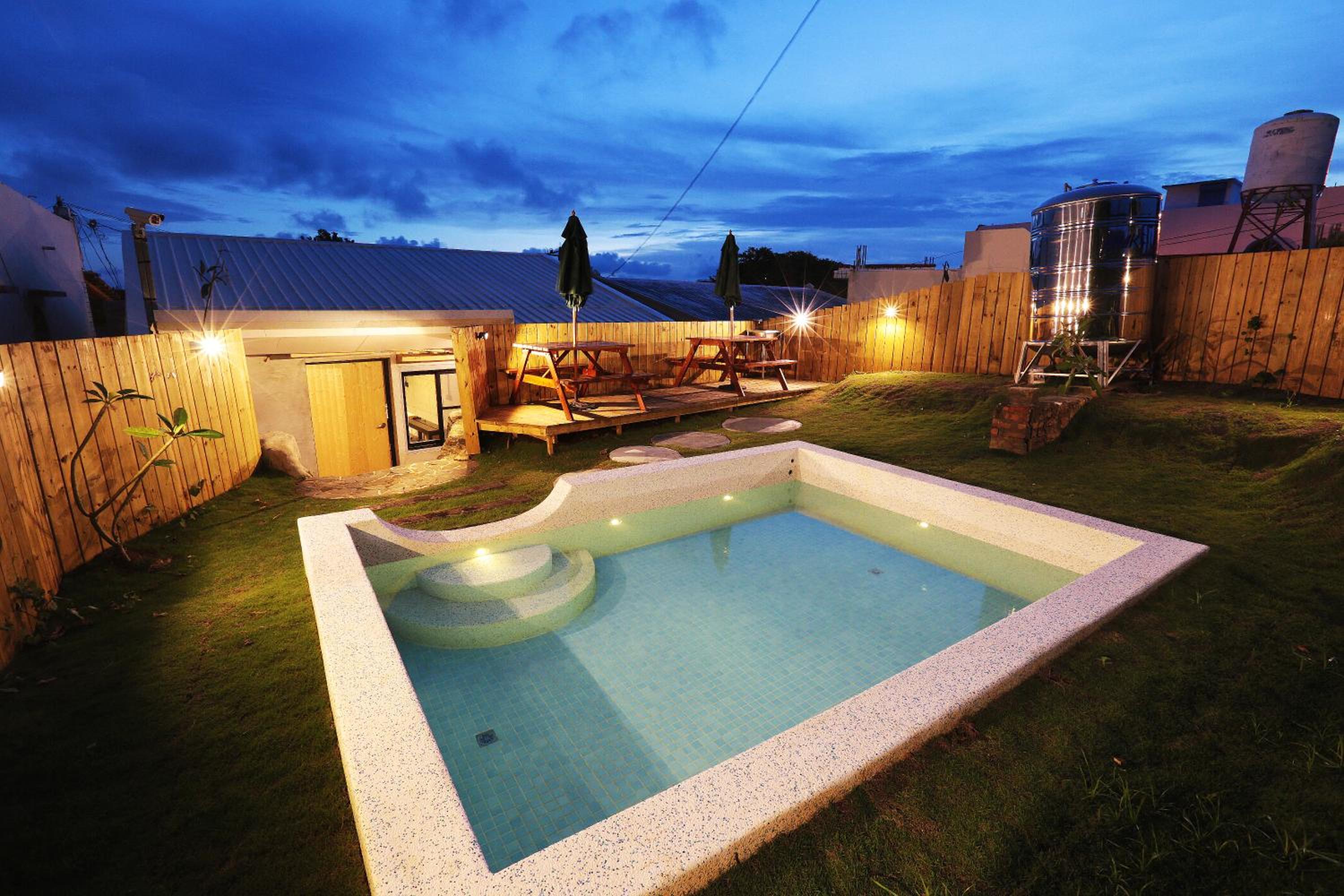Grass Villa view 4