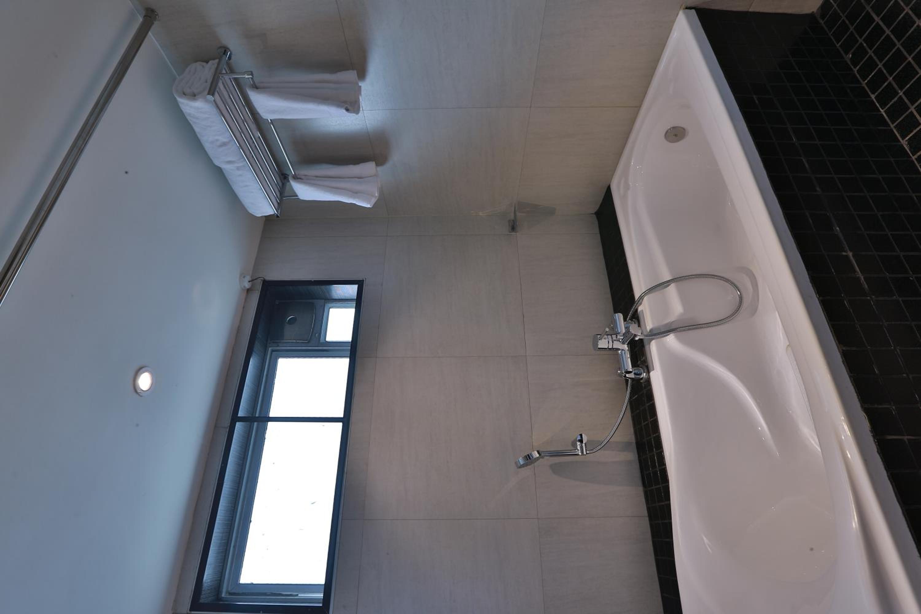 Cochin Vacations - Hotel Luminara - Property Image 2