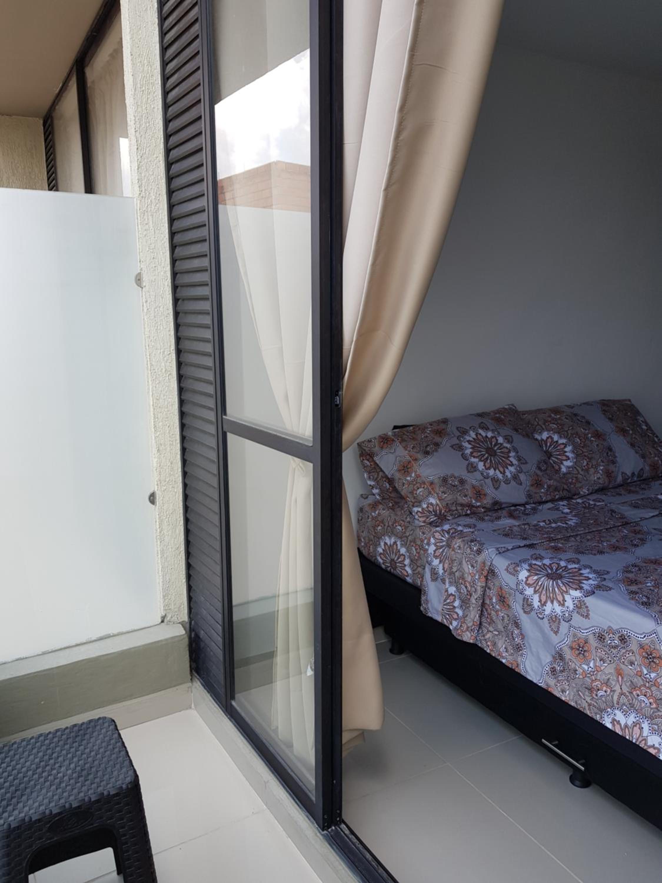 Apartasuites Medellin Los Molinos