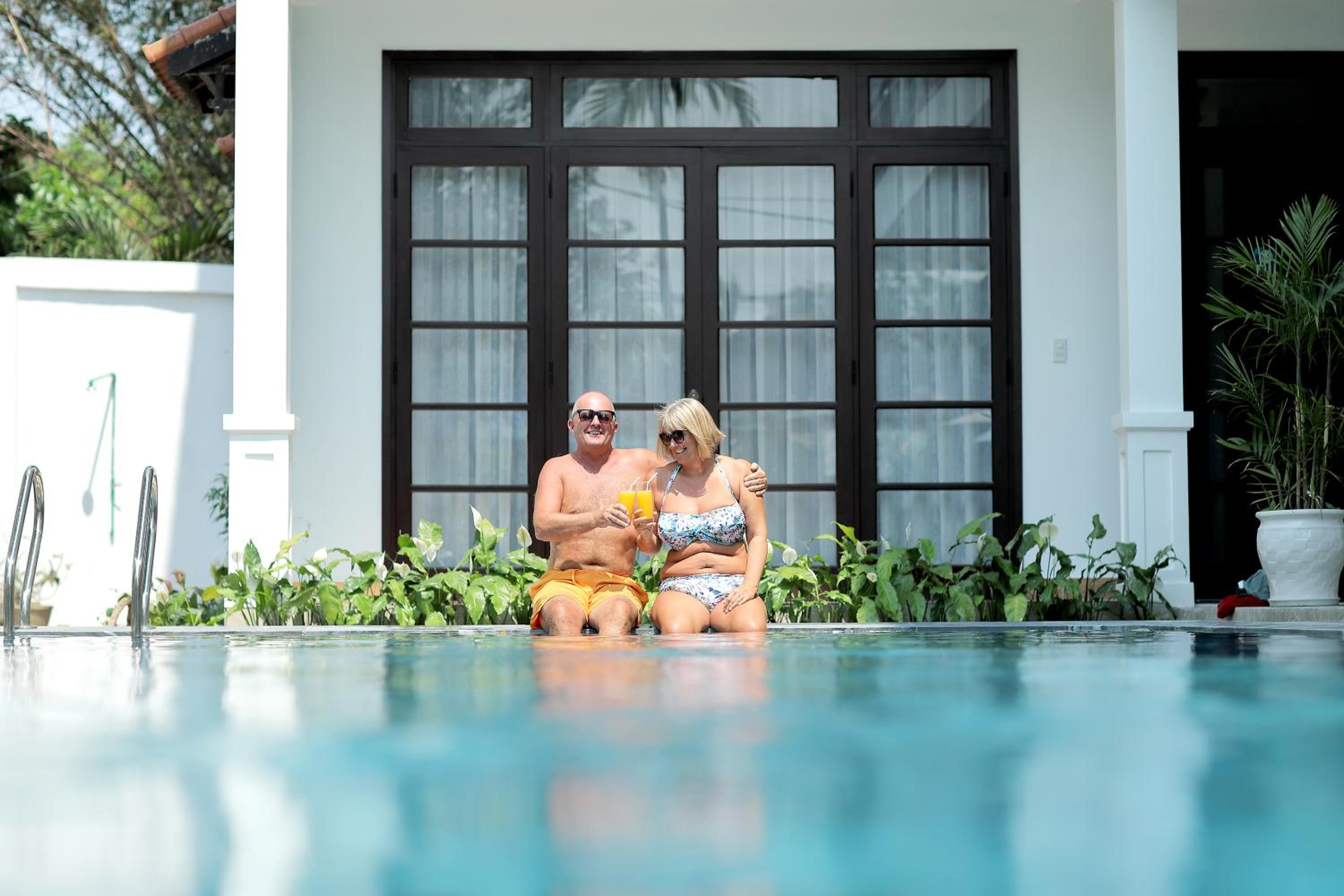 Tropical Garden & Pool Villa