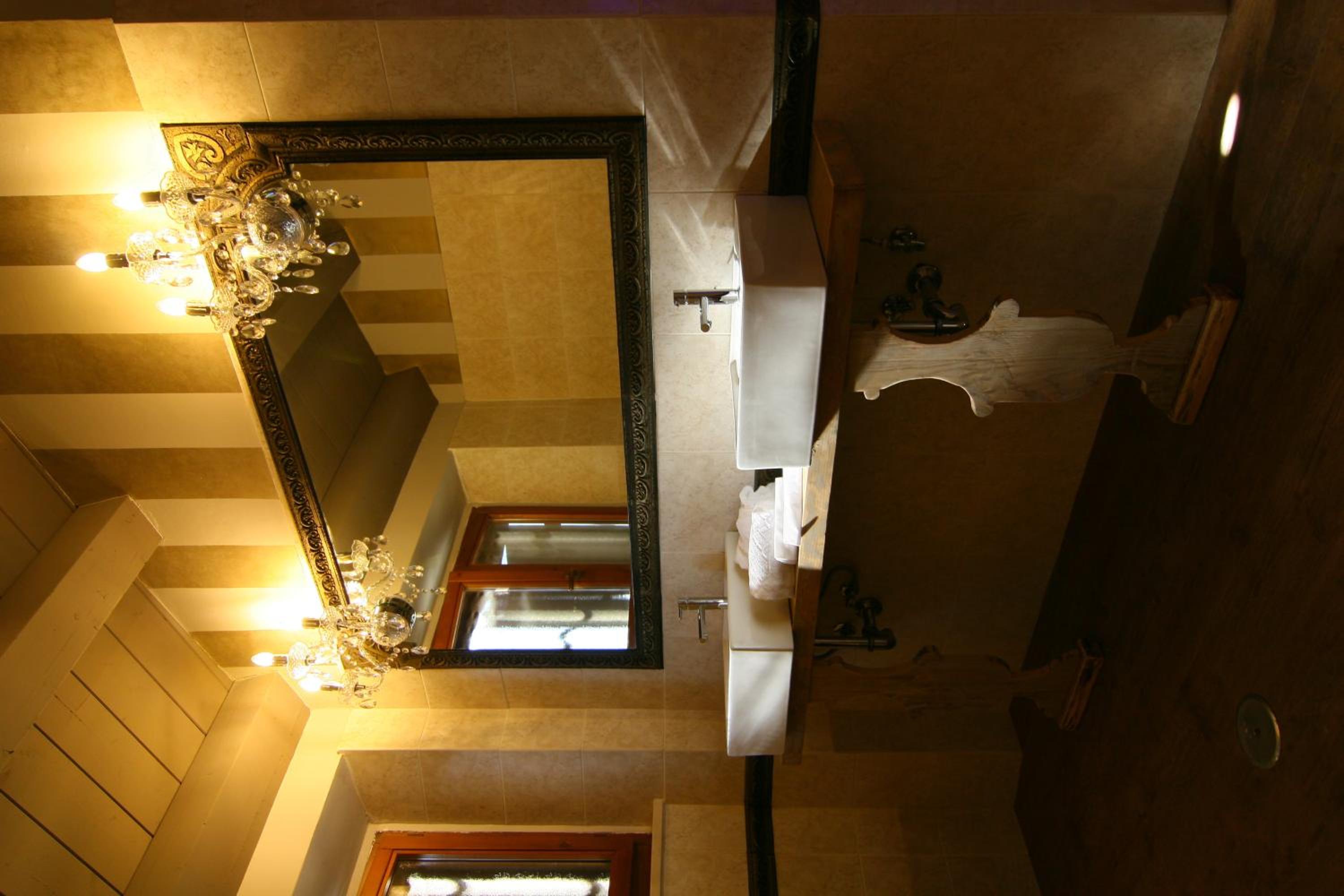 La Rocca Guest House & Spa