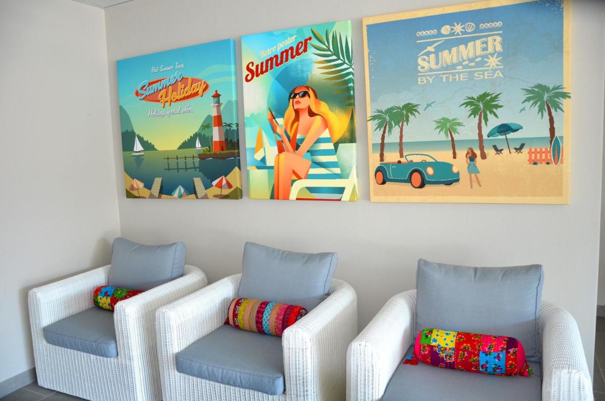 Lagrange Grand Bleu Vacances – Residence La Grenadine view 2