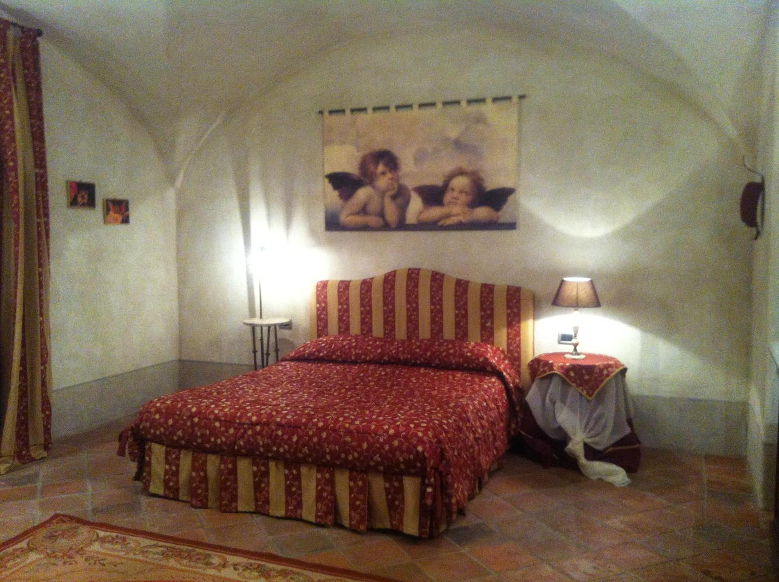 Photo 32