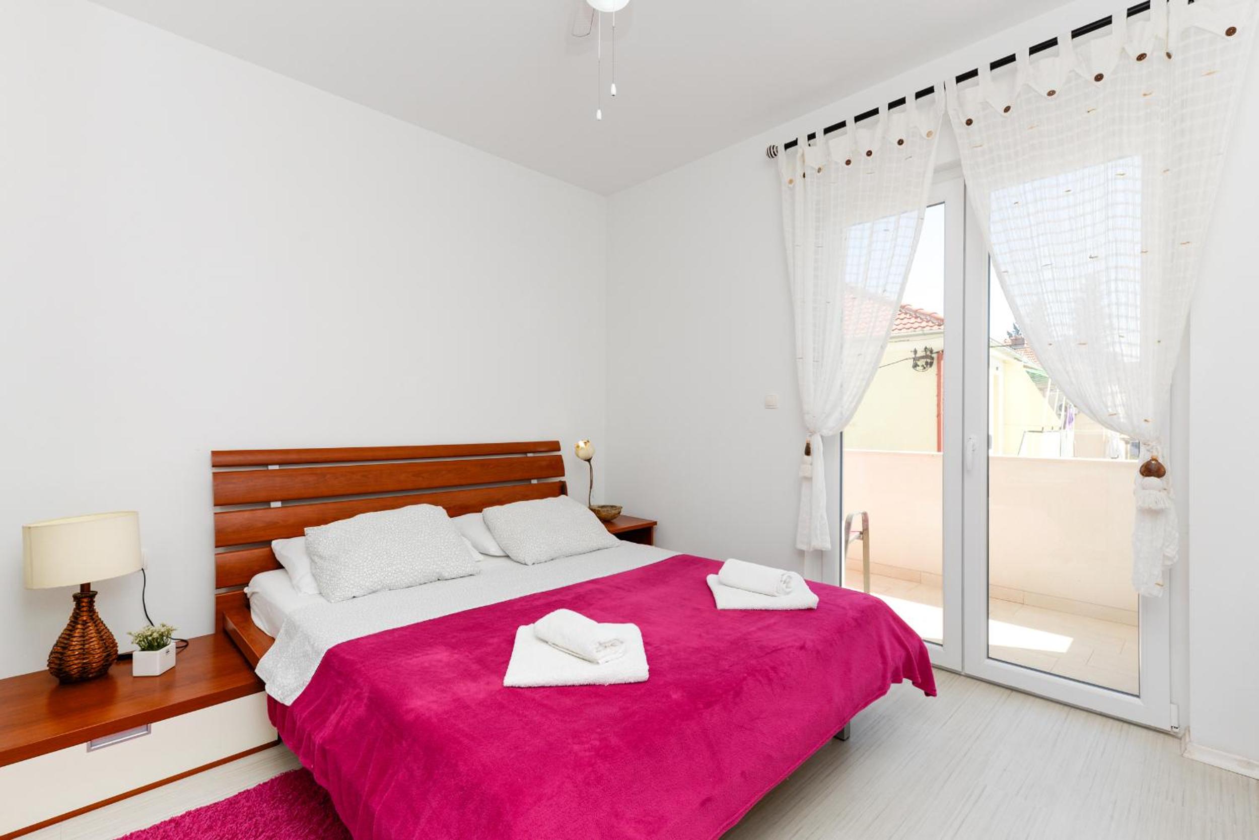 Deluxe Apartments Goya