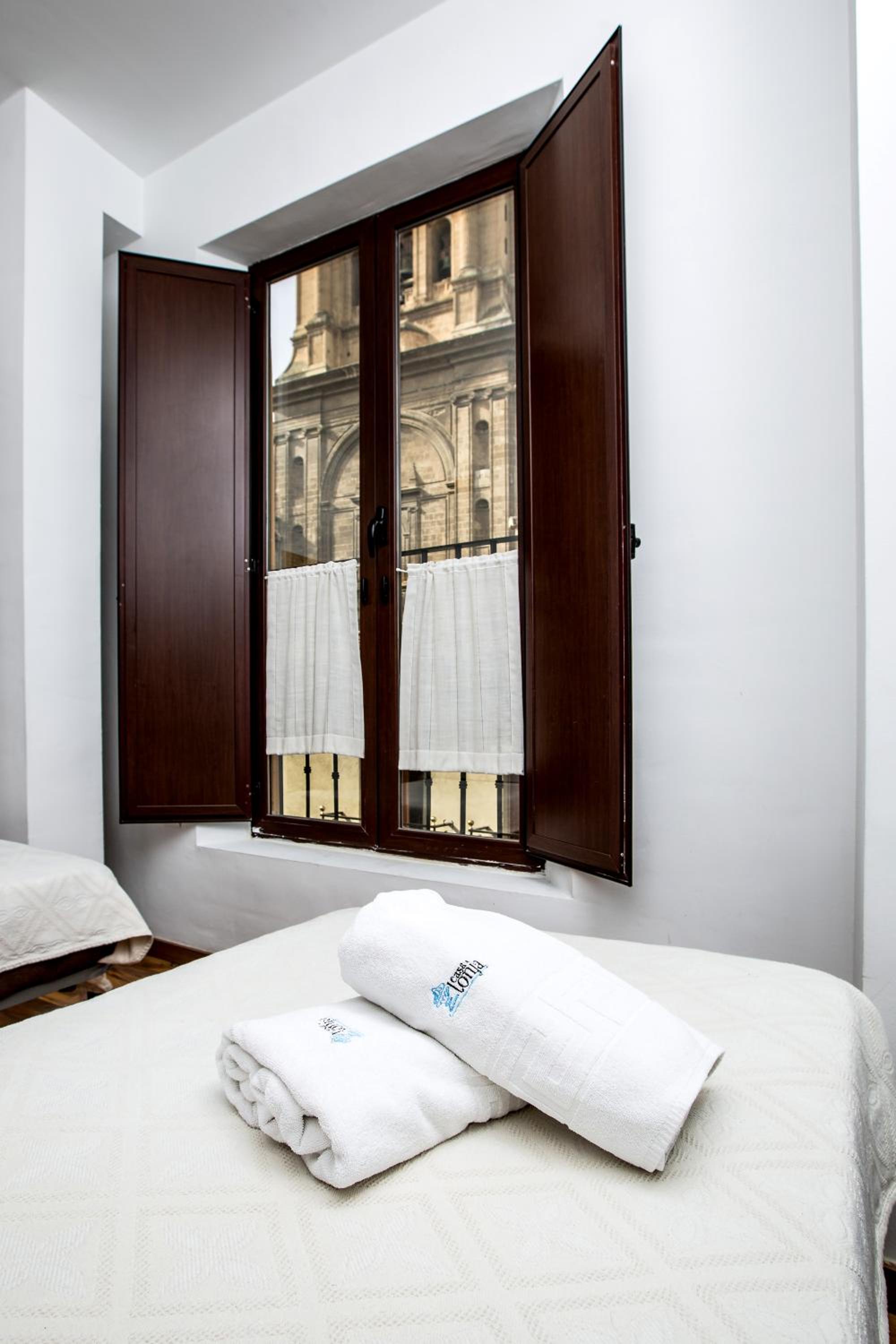 Apartamentos Casa de la Lonja view 5