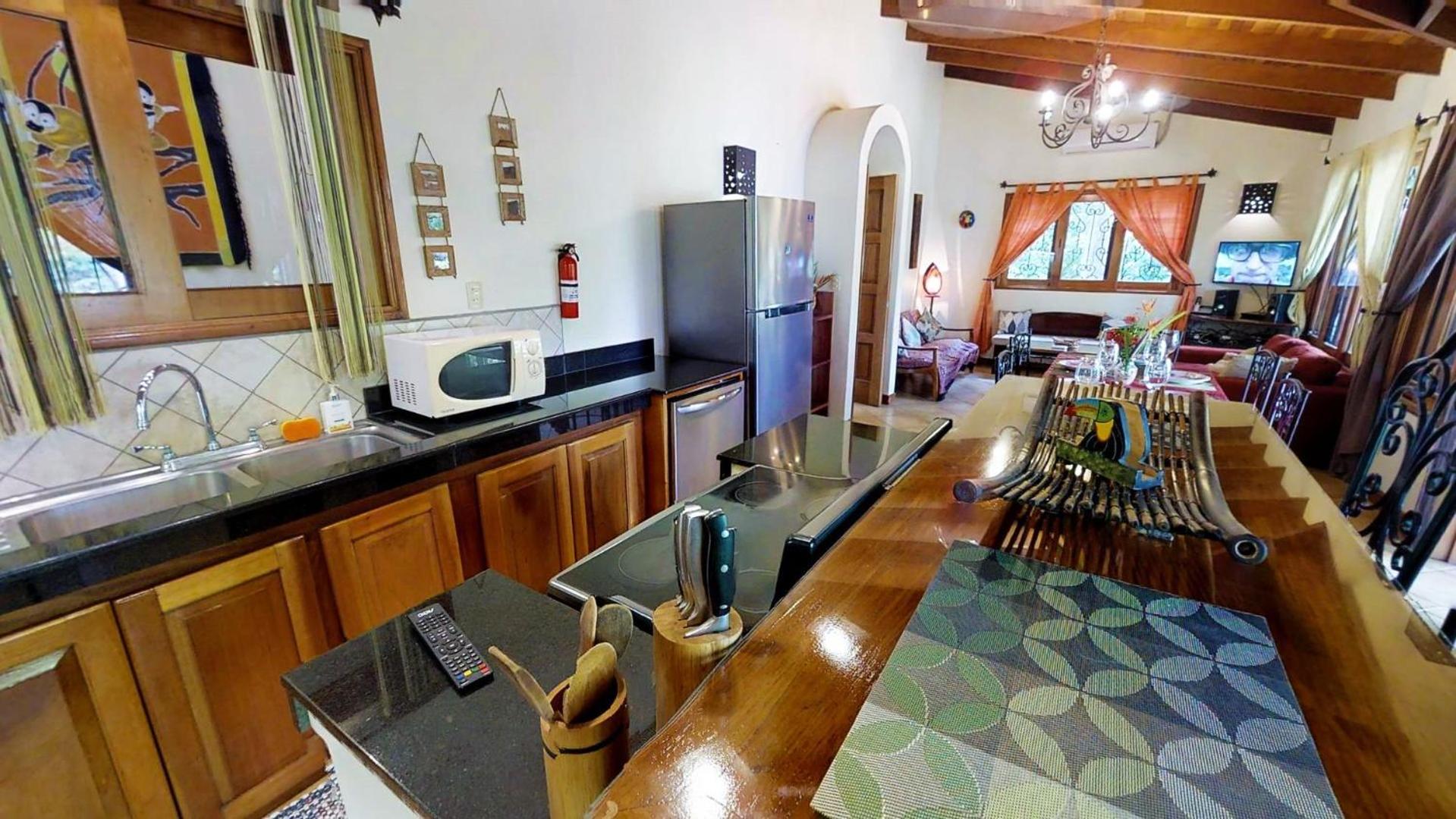 Quinta Teca with two pools near Playa Hermosa beach