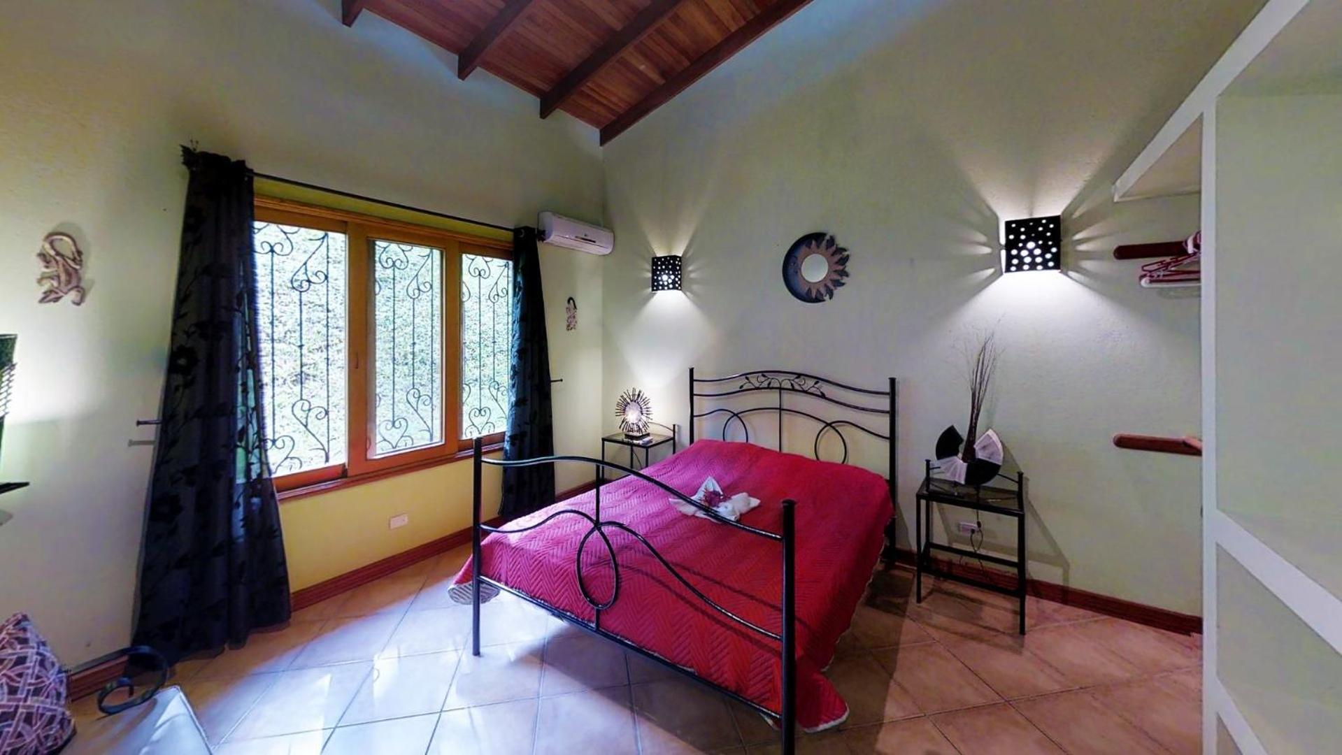 Quinta Teca with two pools near Playa Hermosa beach