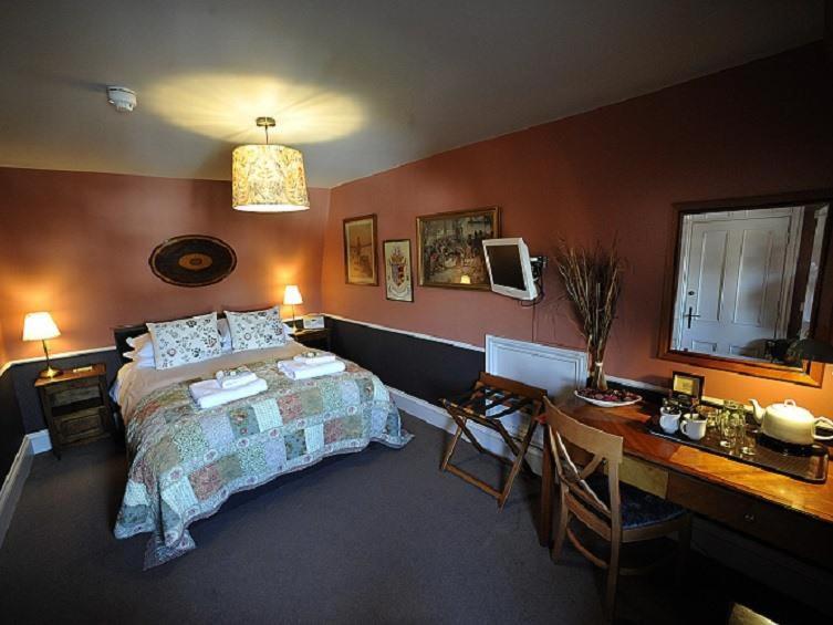 Photo 12