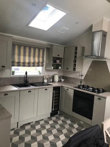 Grand Eagles Luxury Lodge, Auchterarder view 4