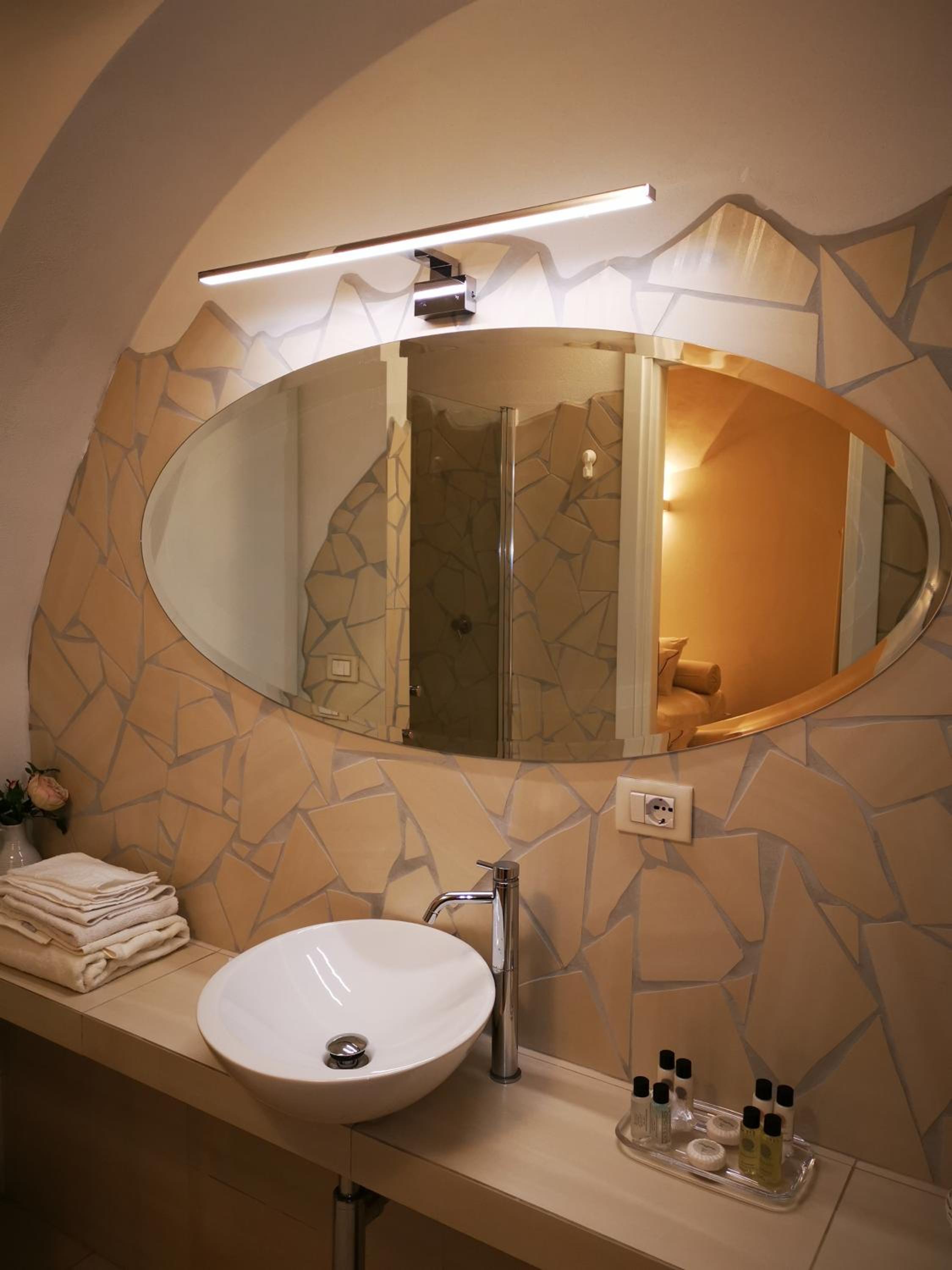 Photo 71
