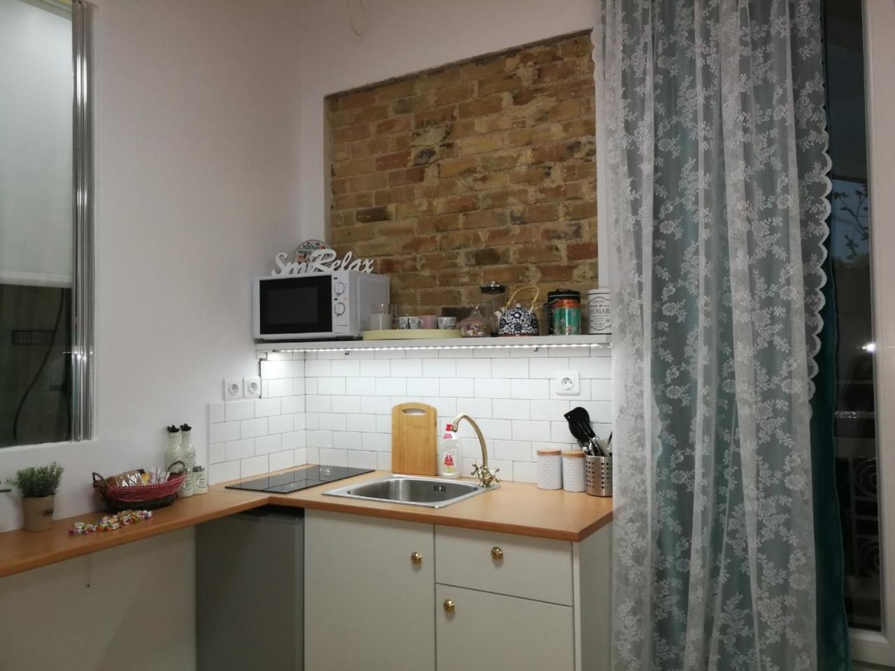 Na'maste Apartments