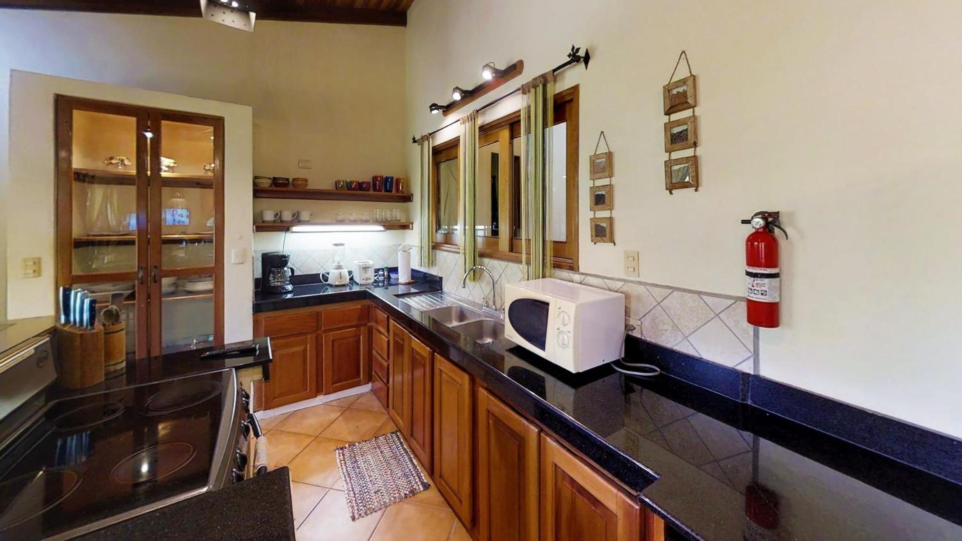 Quinta Teca with two pools near Playa Hermosa beach